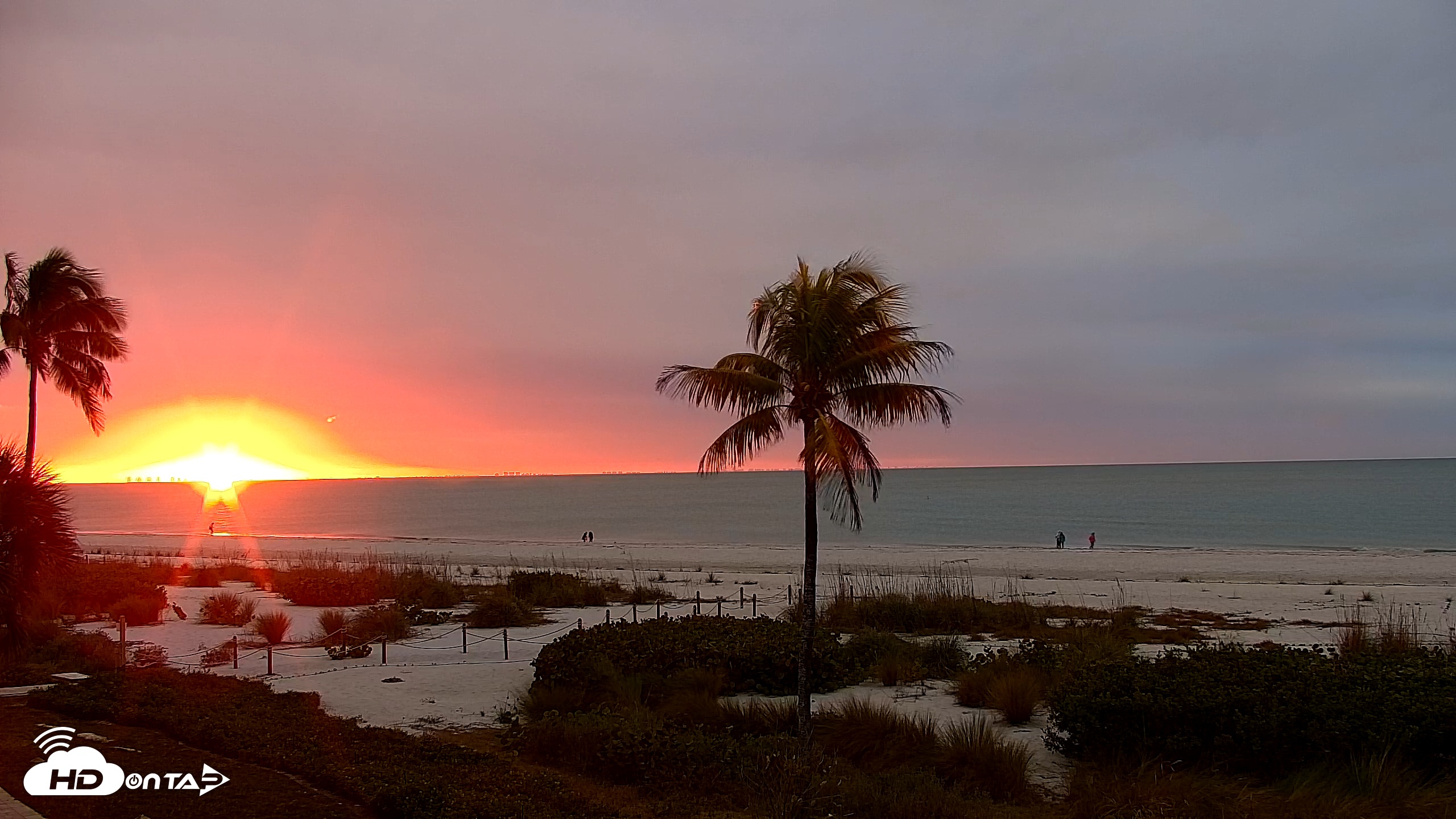 Snapshot of Sanibel Island Florida Live Beach Webcam taken Jan 31, 2026, 7:15am EST