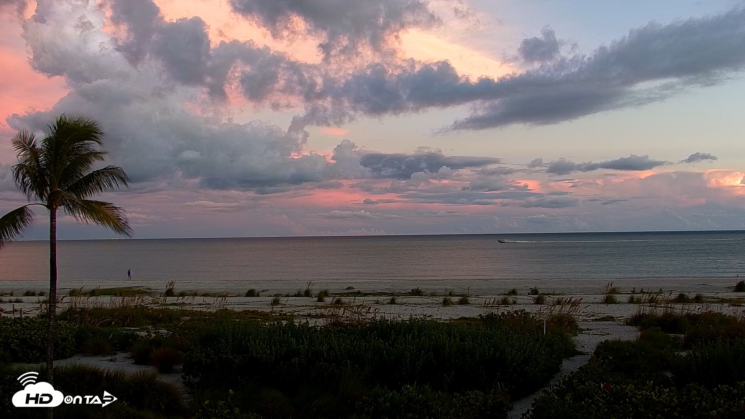 Snapshot of Sanibel Island Florida Live Beach Webcam taken Sep 20, 2026, 7:32pm EDT