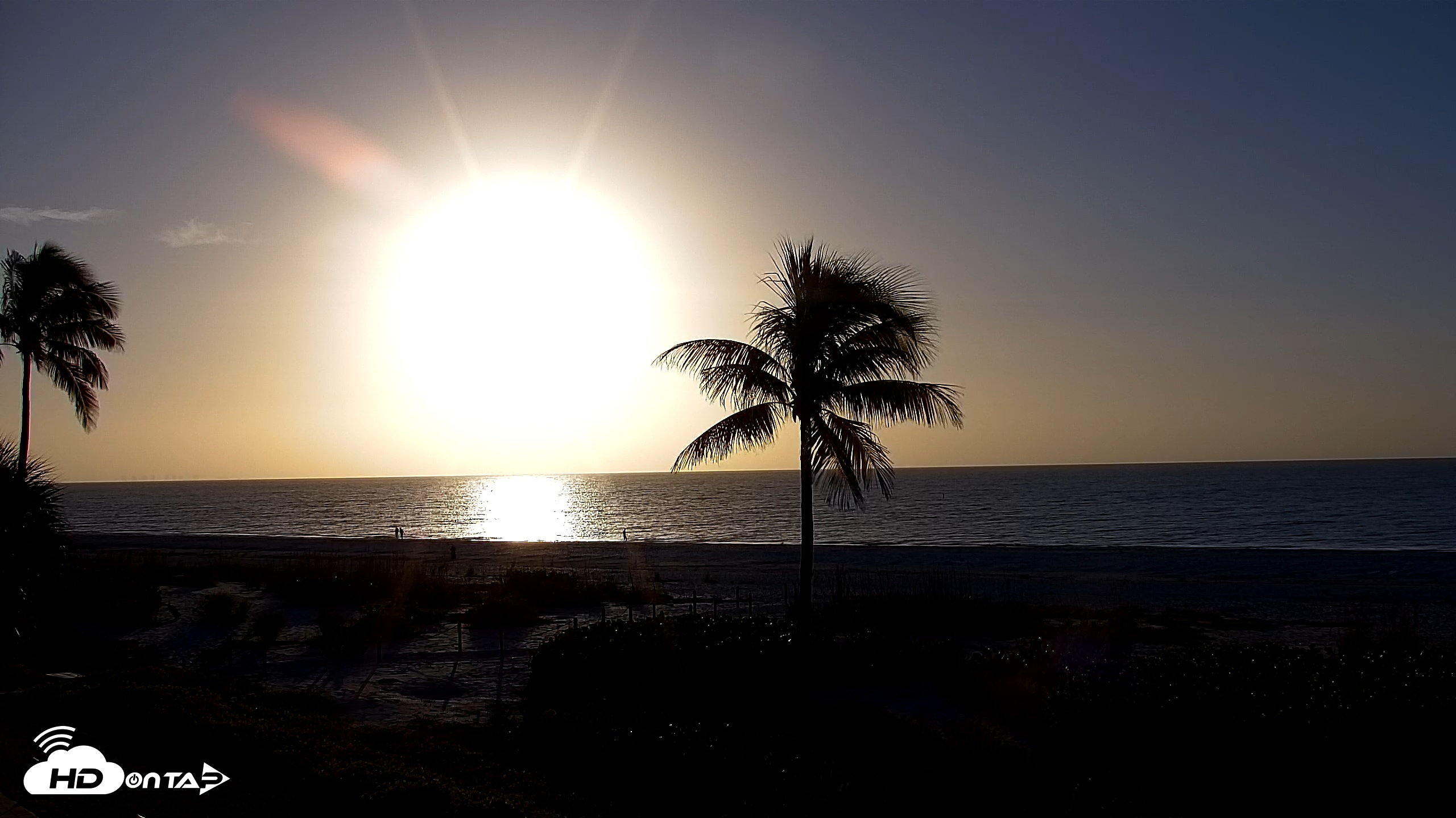 Snapshot of Sanibel Island Florida Live Beach Webcam taken Dec 23, 2025, 7:50am EST