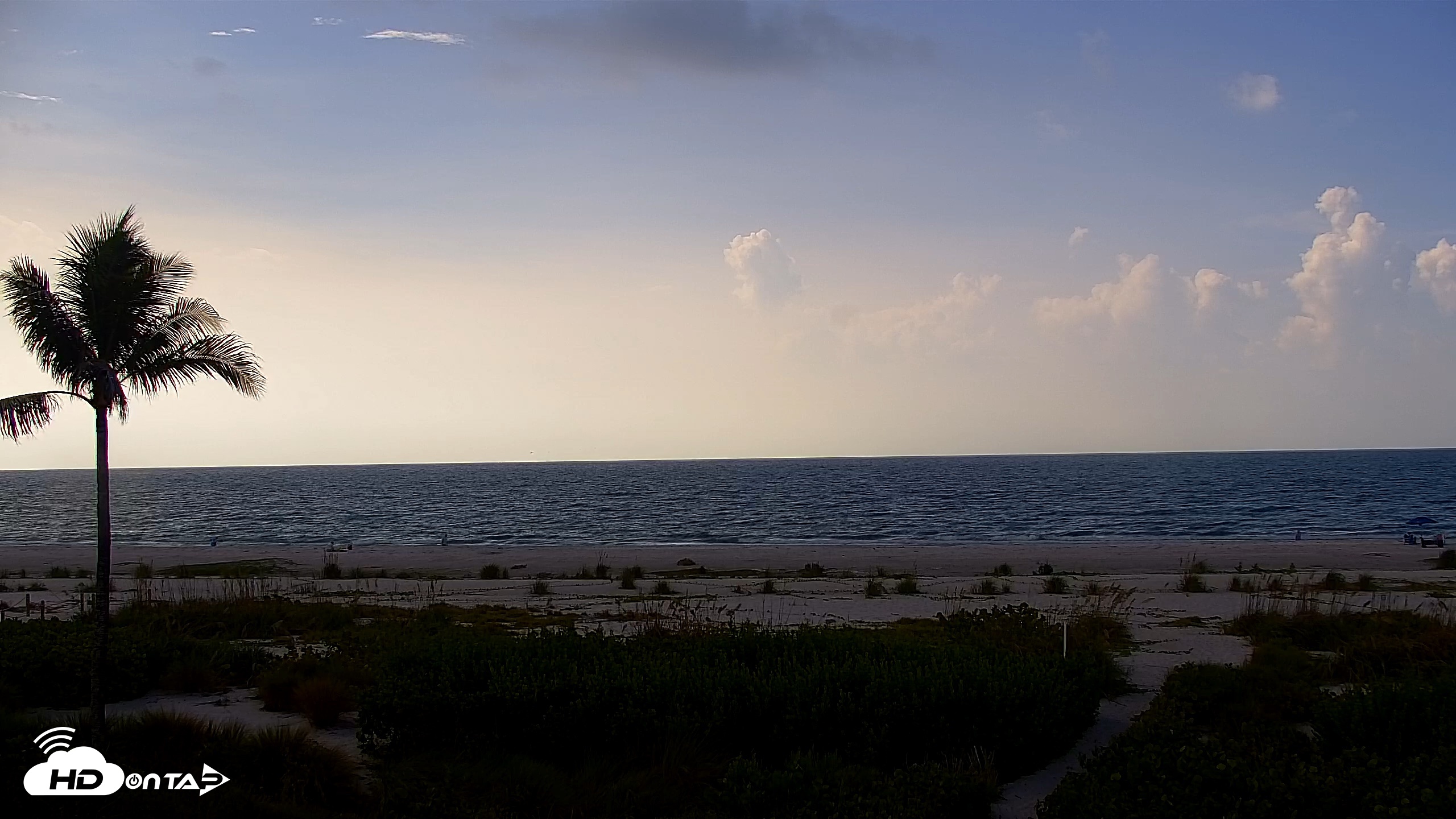 Snapshot of Sanibel Island Florida Live Beach Webcam taken Sep 4, 2026, 10:25am EDT