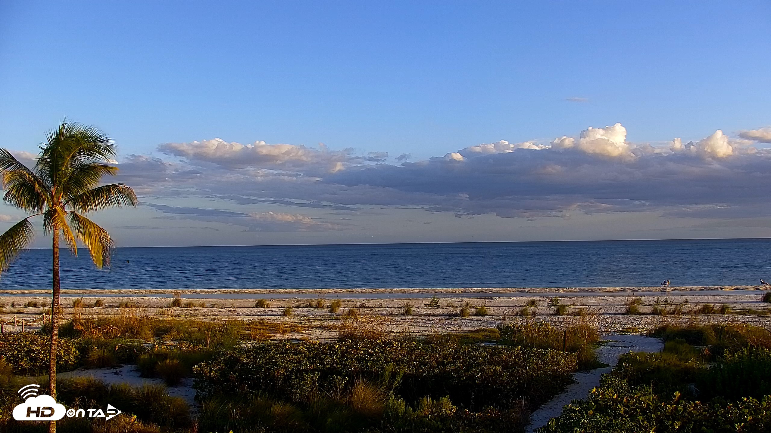 Snapshot of Sanibel Island Florida Live Beach Webcam taken Oct 24, 2026, 6:23pm EDT