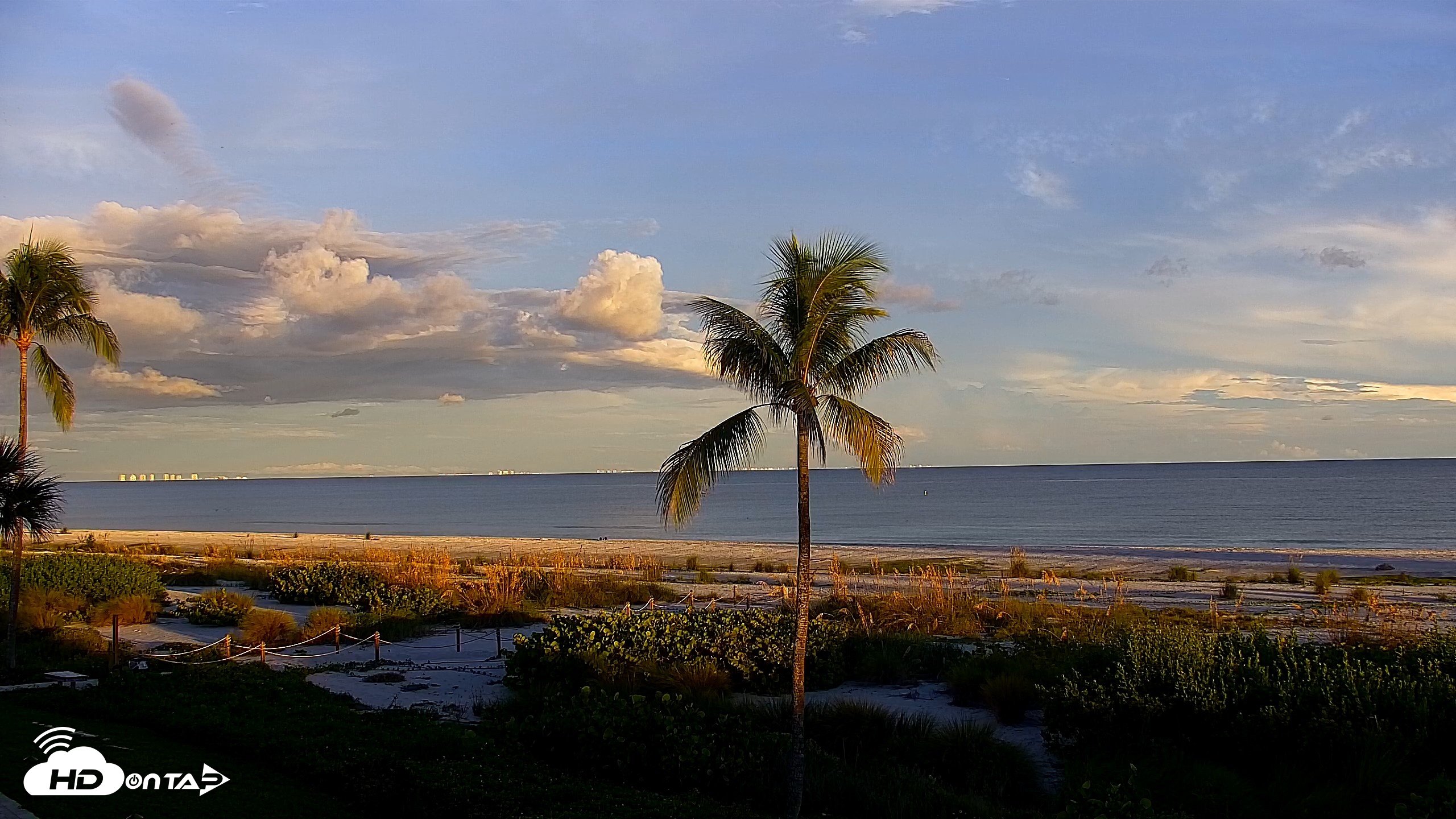 Snapshot of Sanibel Island Florida Live Beach Webcam taken Sep 20, 2026, 7:07pm EDT
