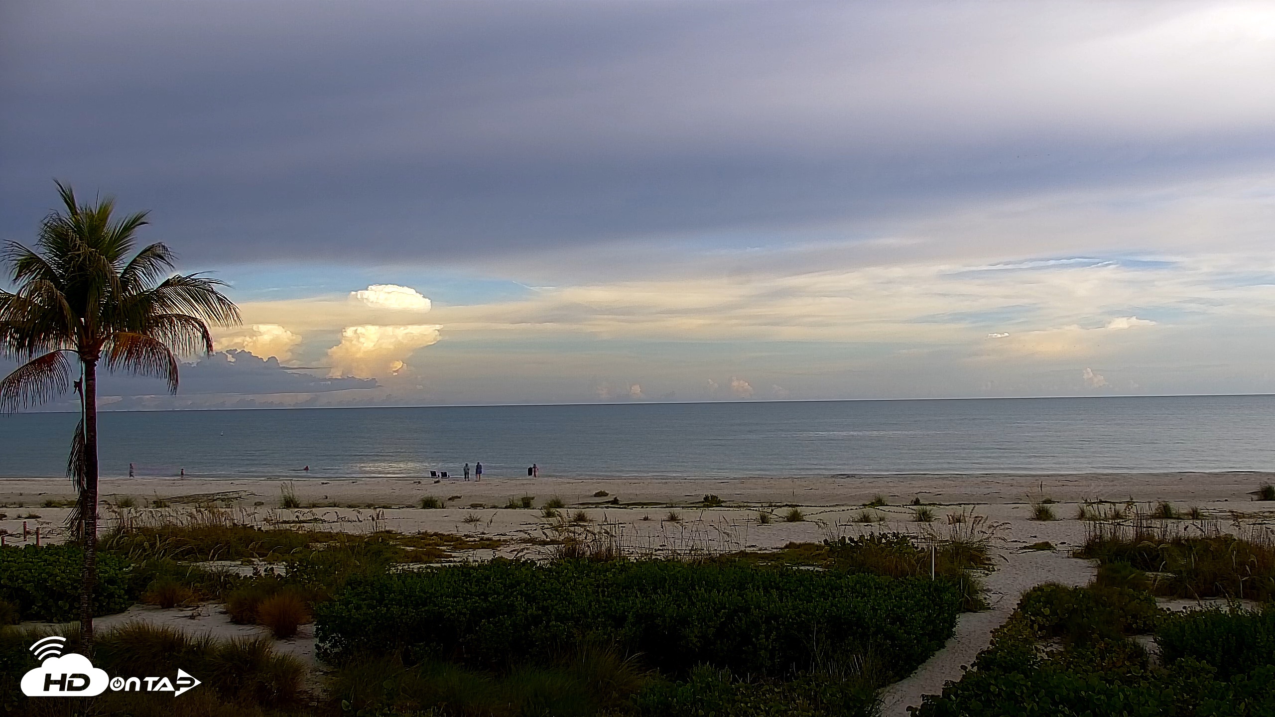 Snapshot of Sanibel Island Florida Live Beach Webcam taken Jul 5, 2026, 7:16pm EDT