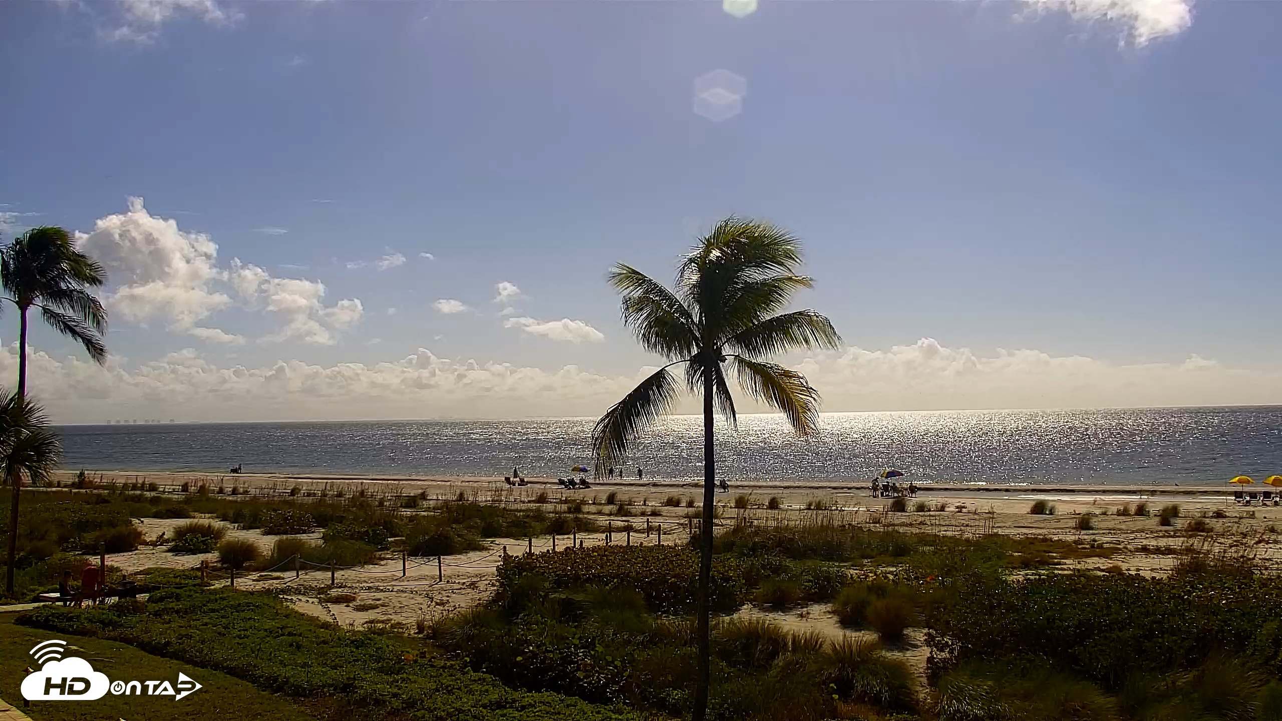 Snapshot of Sanibel Island Florida Live Beach Webcam taken Oct 29, 2026, 11:00am EDT