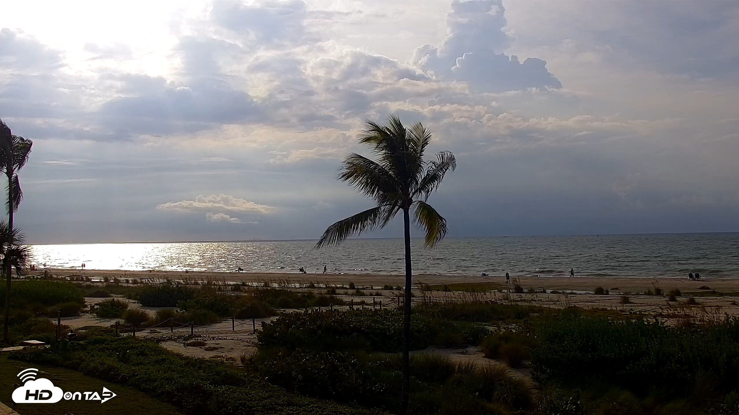 Snapshot of Sanibel Island Florida Live Beach Webcam taken Oct 7, 2026, 9:04am EDT