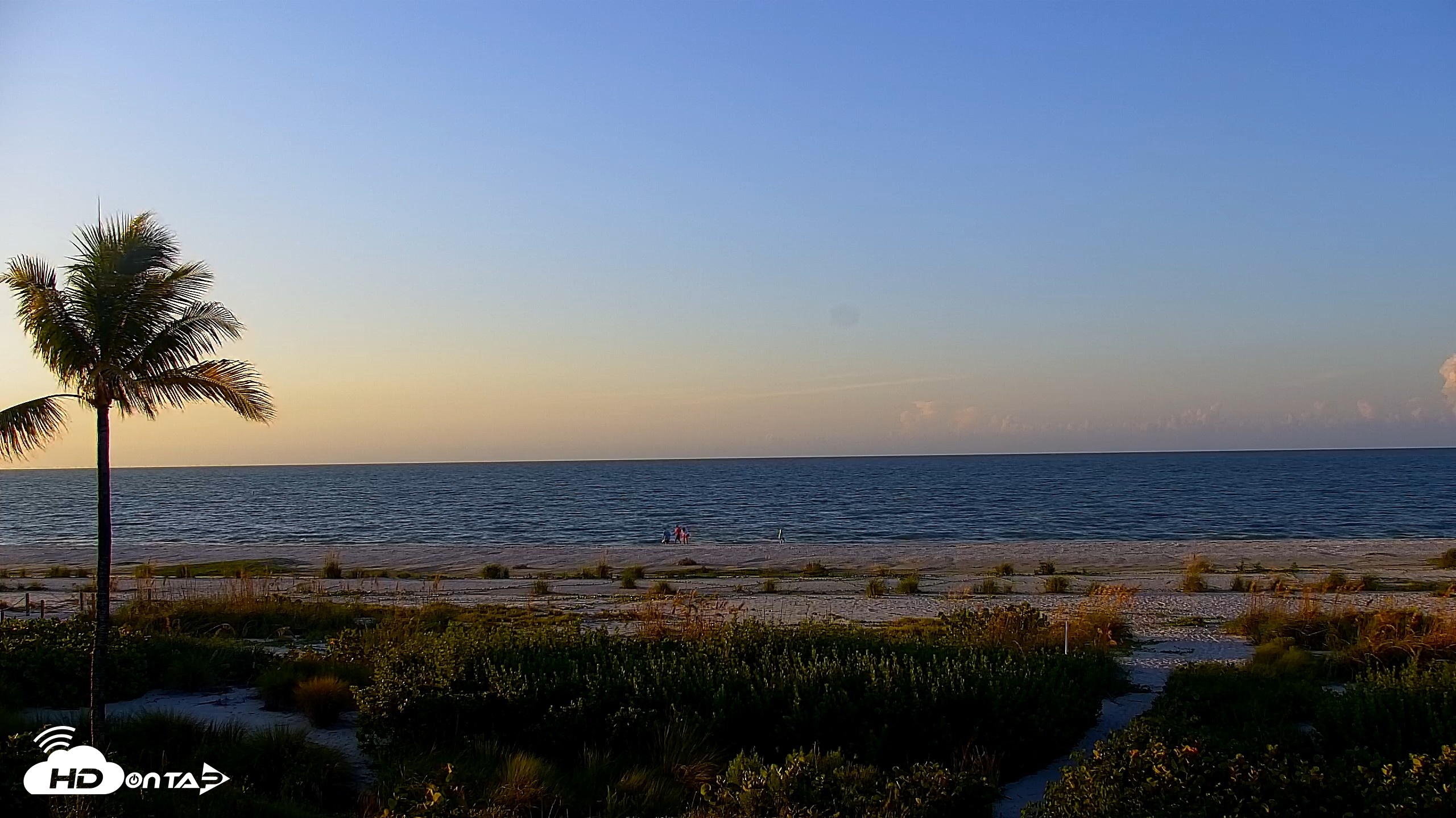 Snapshot of Sanibel Island Florida Live Beach Webcam taken Sep 15, 2026, 7:37am EDT