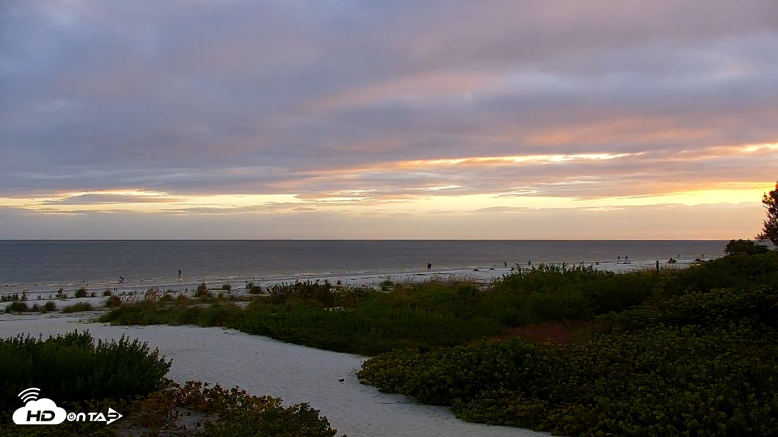 Snapshot of Sanibel Island Florida Live Beach Webcam taken Oct 27, 2026, 6:43pm EDT