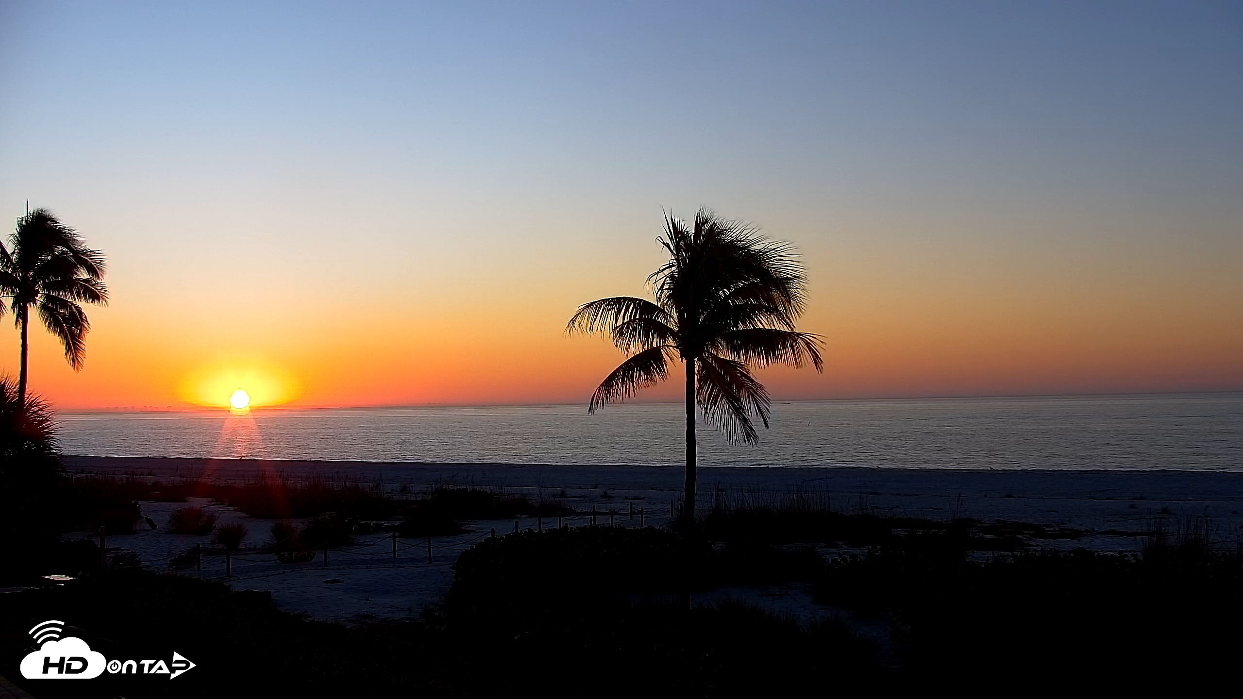 Snapshot of Sanibel Island Florida Live Beach Webcam taken Jan 24, 2026, 7:19am EST