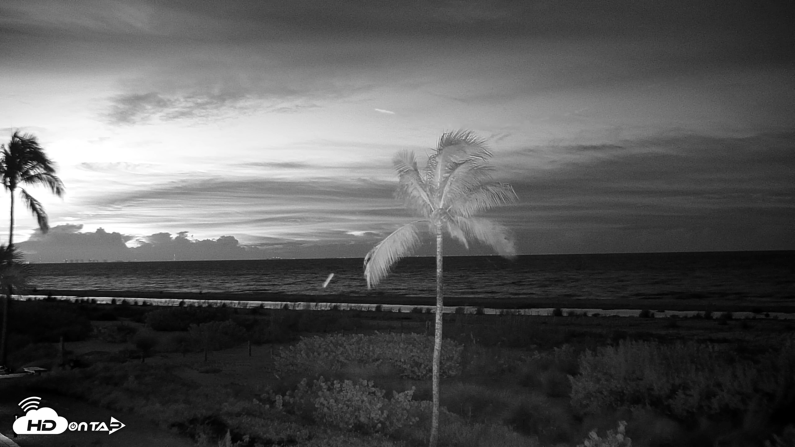 Snapshot of Sanibel Island Florida Live Beach Webcam taken Oct 1, 2026, 6:46am EDT