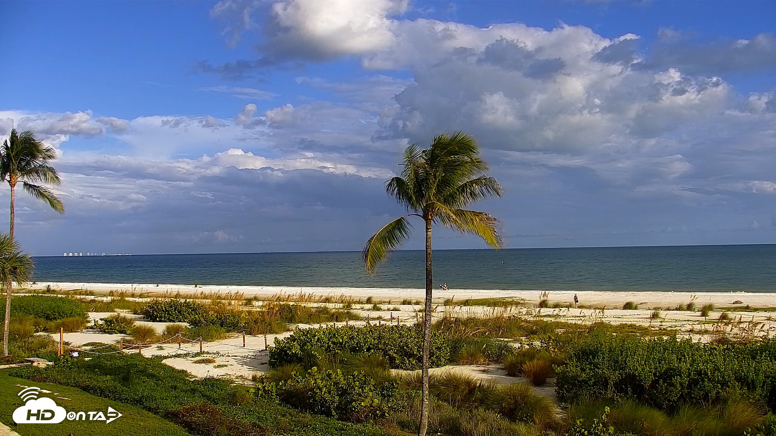 Snapshot of Sanibel Island Florida Live Beach Webcam taken Sep 17, 2026, 5:57pm EDT