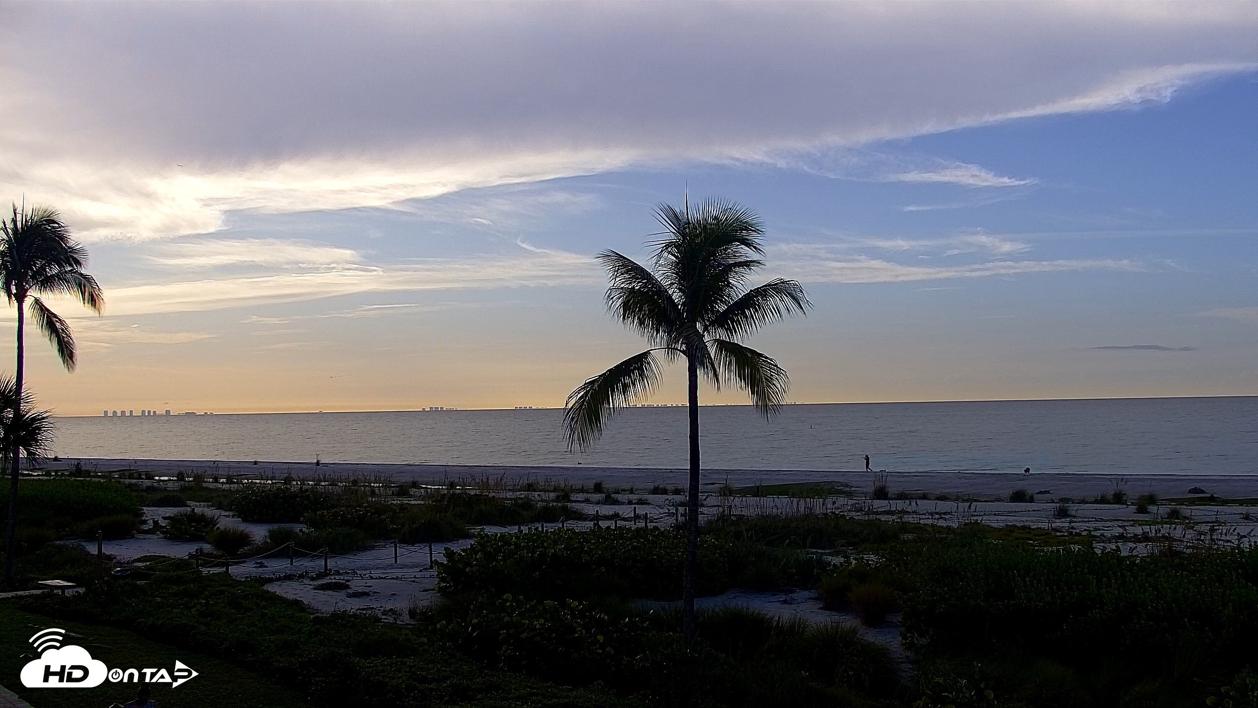 Snapshot of Sanibel Island Florida Live Beach Webcam taken Sep 16, 2026, 8:33am EDT