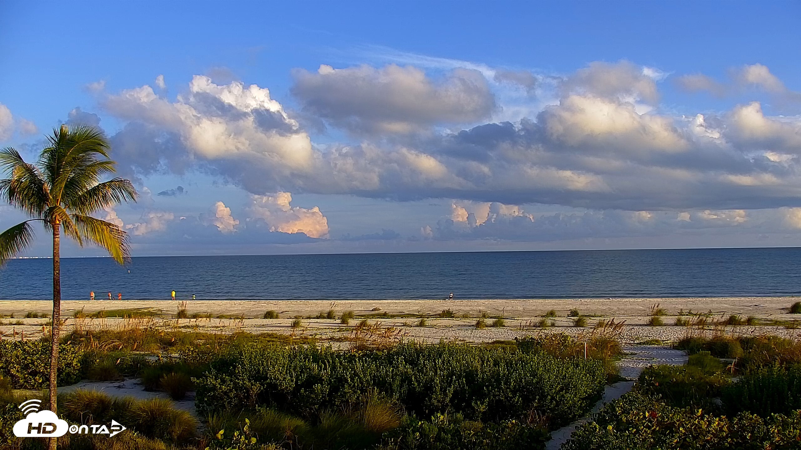 Snapshot of Sanibel Island Florida Live Beach Webcam taken Sep 21, 2026, 6:47pm EDT