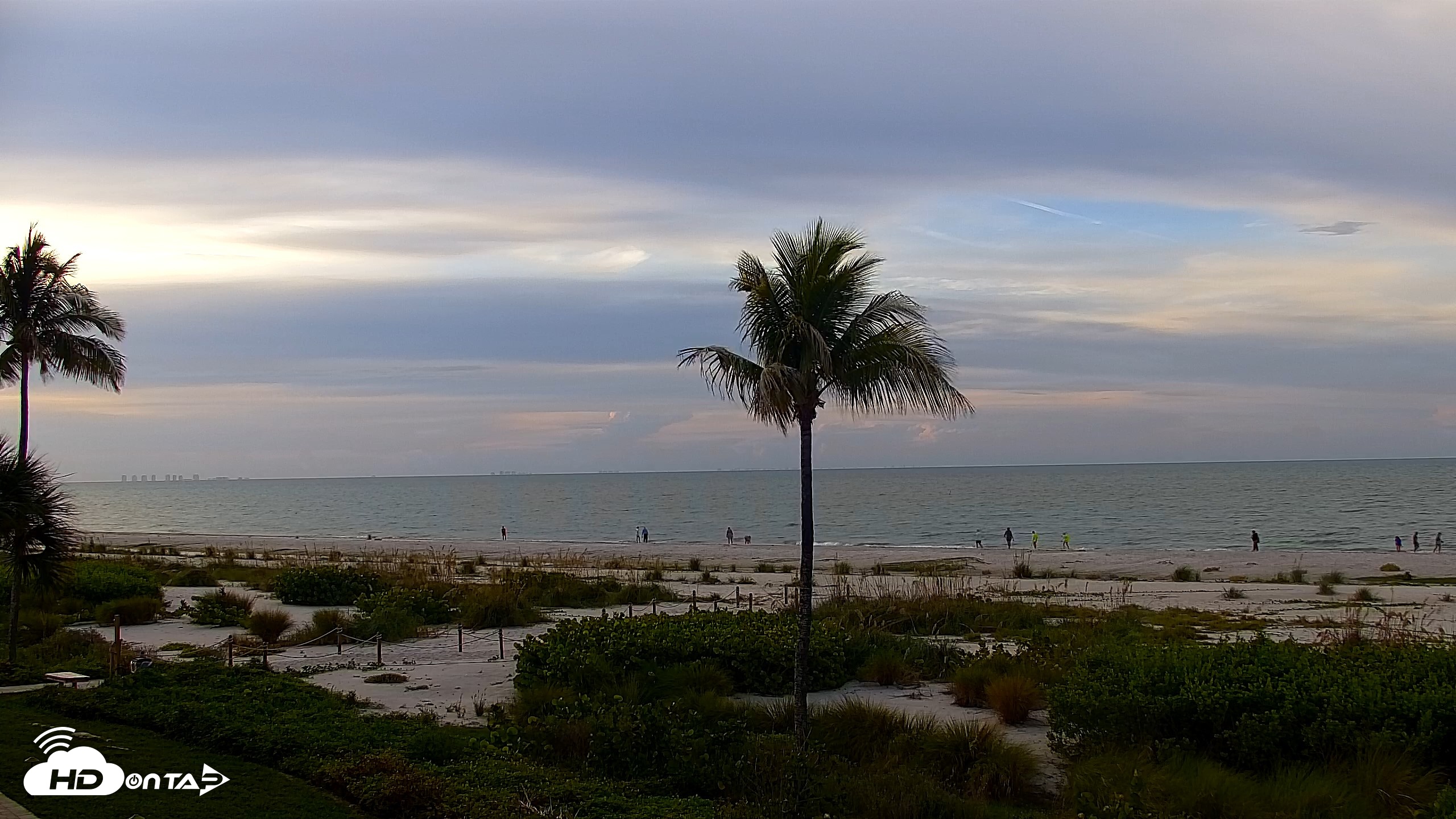 Snapshot of Sanibel Island Florida Live Beach Webcam taken Aug 5, 2026, 7:25am EDT