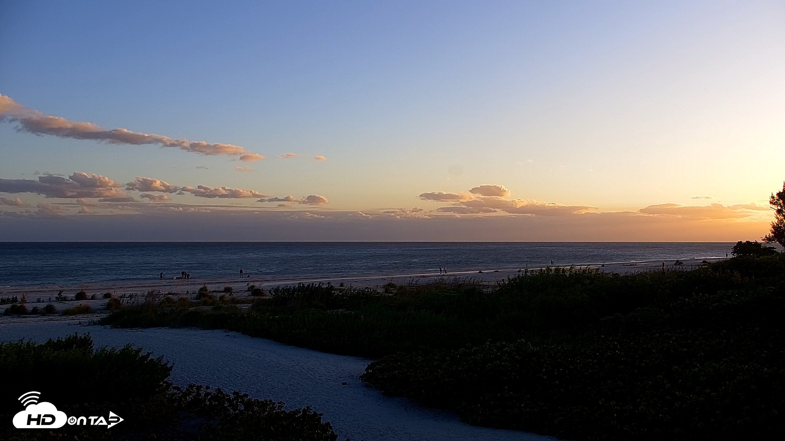 Snapshot of Sanibel Island Florida Live Beach Webcam taken Oct 18, 2026, 6:44pm EDT