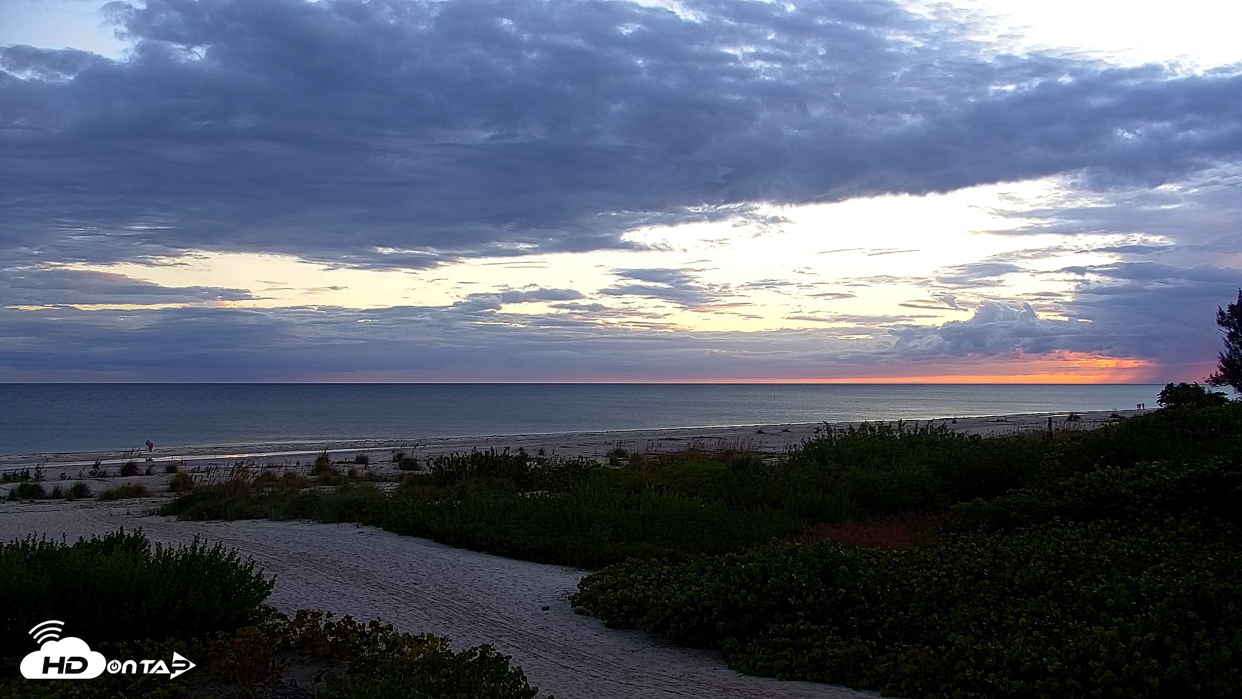 Snapshot of Sanibel Island Florida Live Beach Webcam taken Oct 28, 2026, 6:47pm EDT