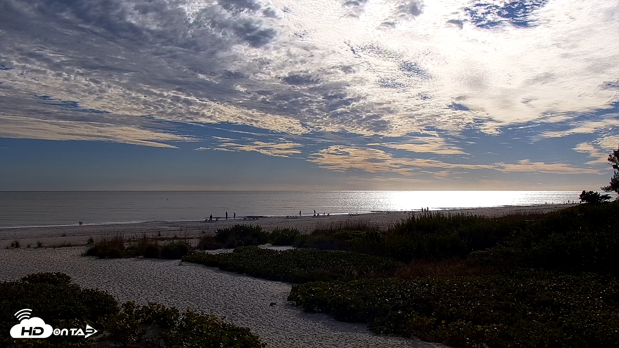 Snapshot of Sanibel Island Florida Live Beach Webcam taken Dec 30, 2025, 3:35pm EST