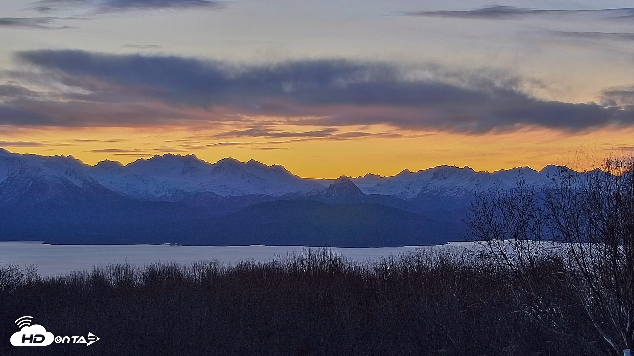 Snapshot of Inspiration Ridge - Homer Alaska Live Webcam taken Dec 10, 2025, 9:06am AKST