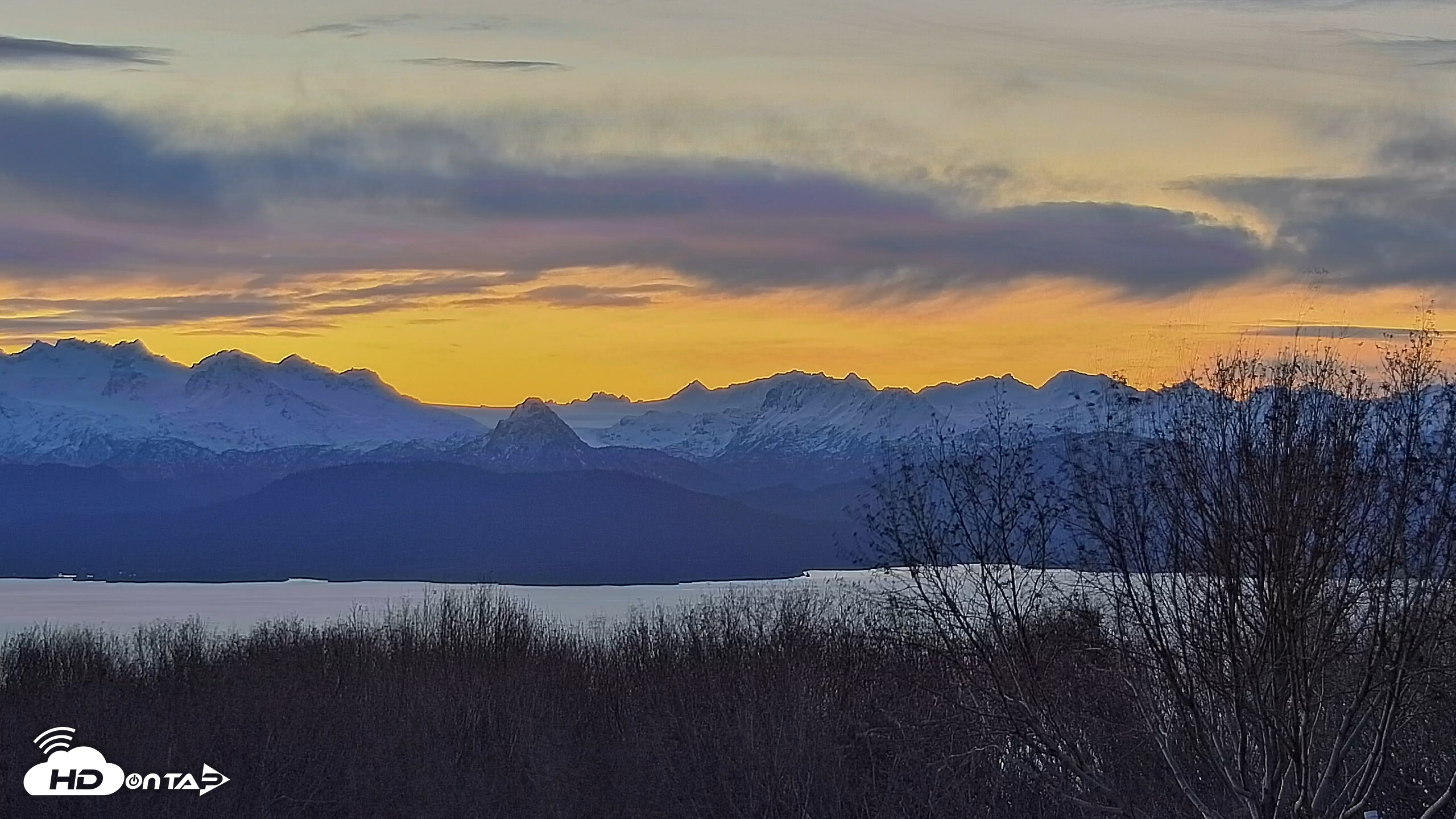 Snapshot of Inspiration Ridge - Homer Alaska Live Webcam taken Dec 10, 2025, 9:14am AKST