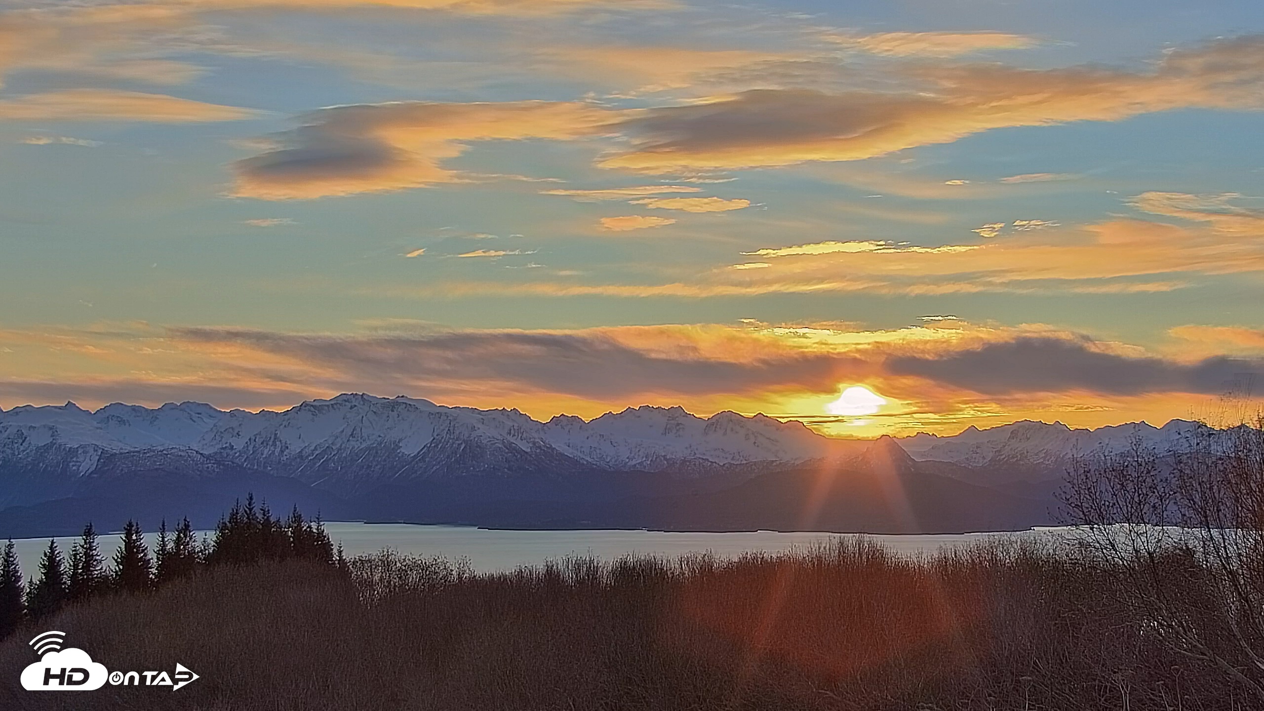 Snapshot of Inspiration Ridge - Homer Alaska Live Webcam taken Dec 10, 2025, 10:41am AKST