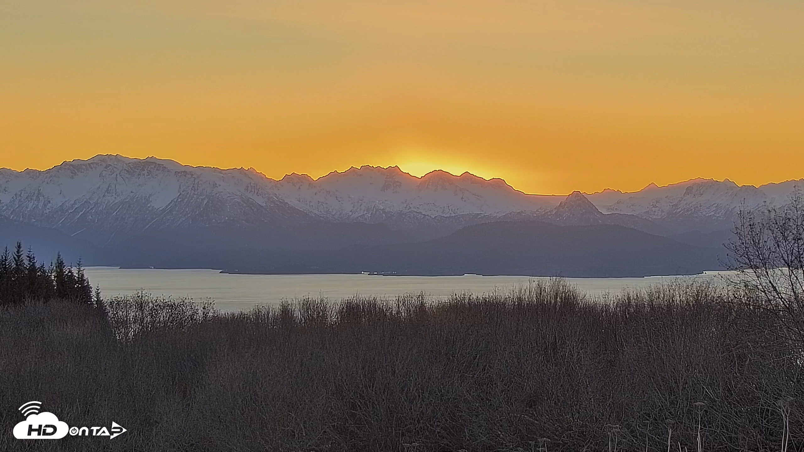 Snapshot of Inspiration Ridge - Homer Alaska Live Webcam taken Dec 15, 2025, 10:14am AKST