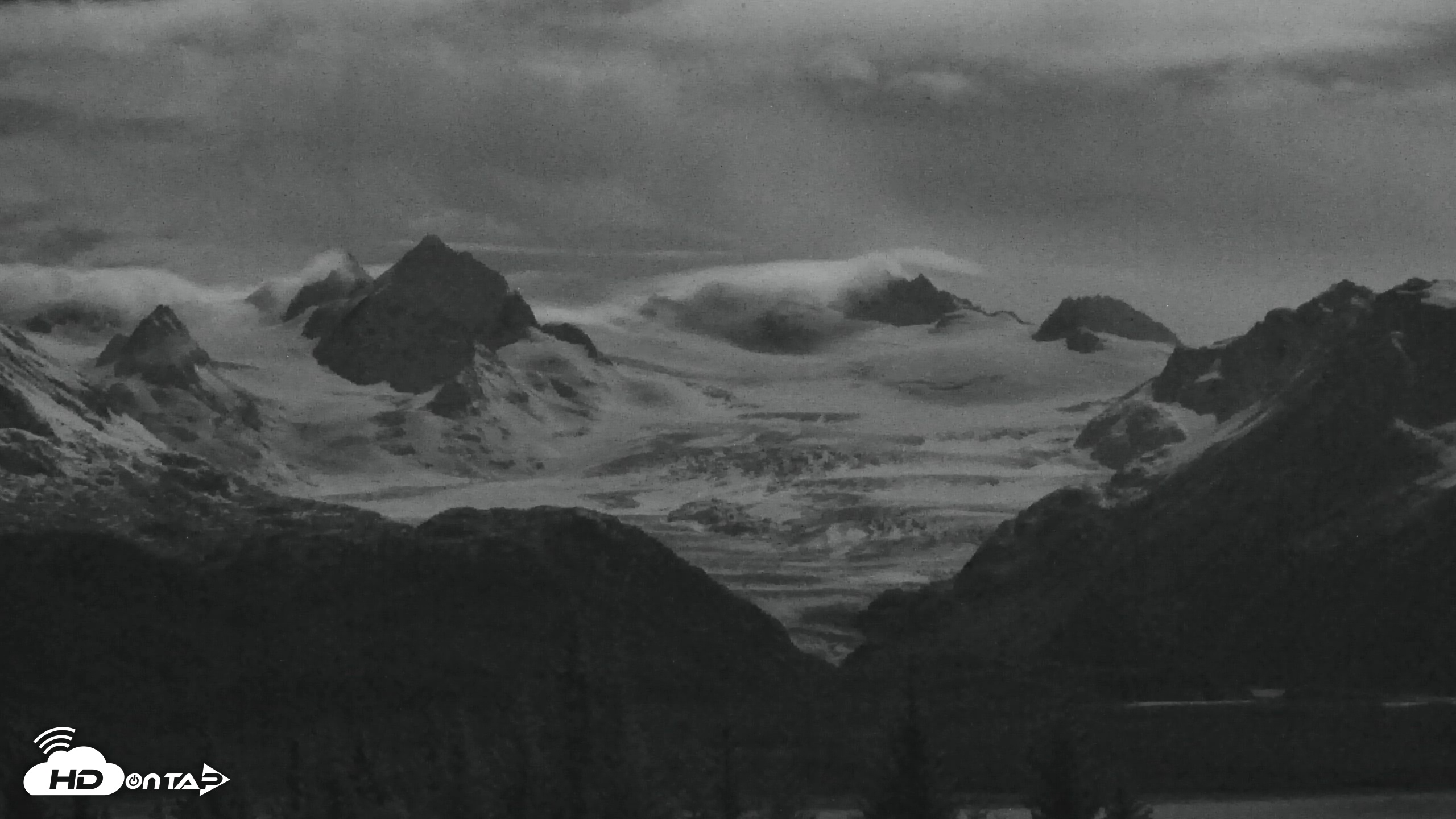 Snapshot of Inspiration Ridge - Homer Alaska Live Webcam taken Nov 3, 2025, 9:22pm AKST