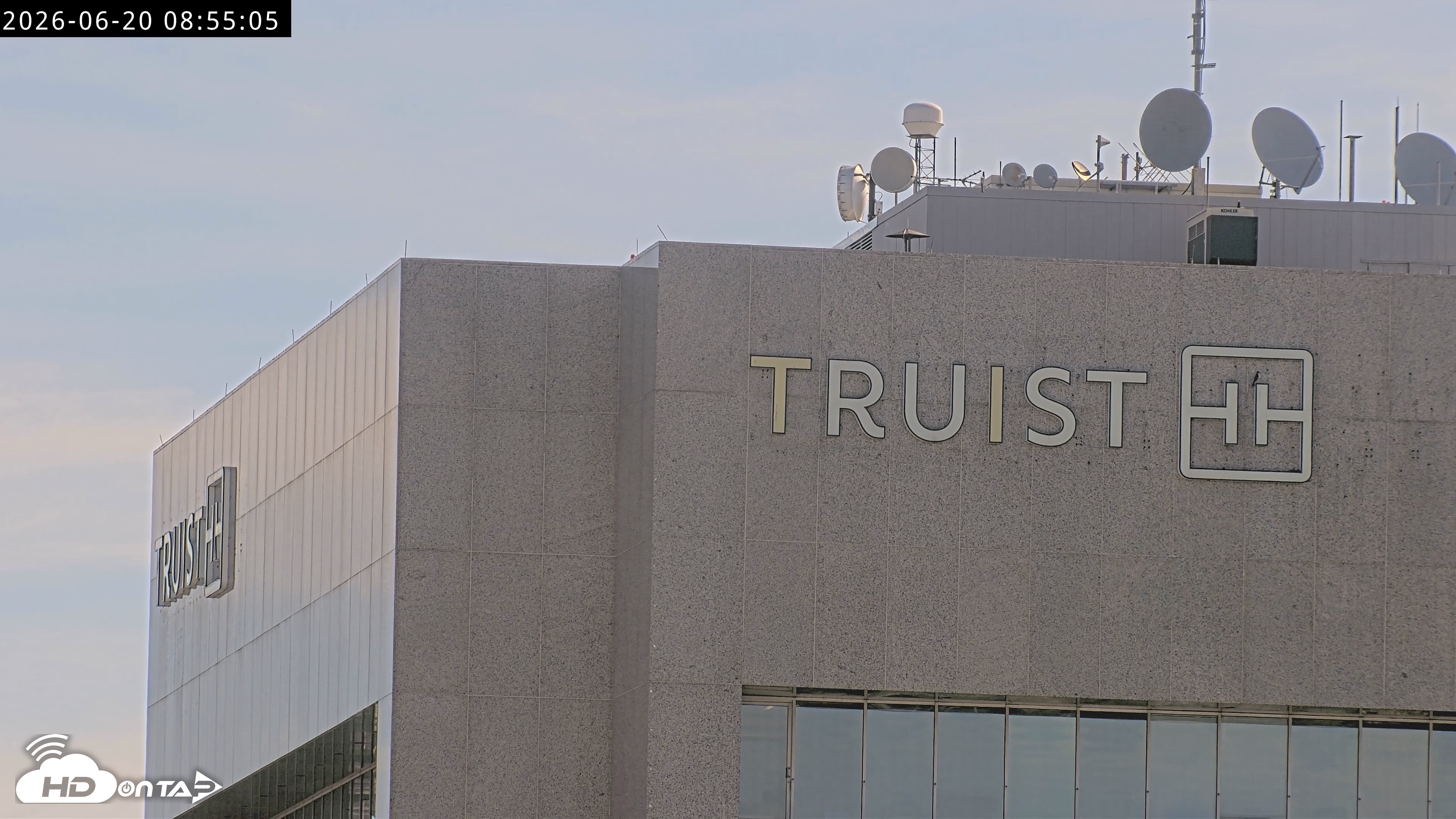 Snapshot of Richmond Virginia Peregrine Falcon Live Cam taken Jun 20, 2026, 8:57am EDT