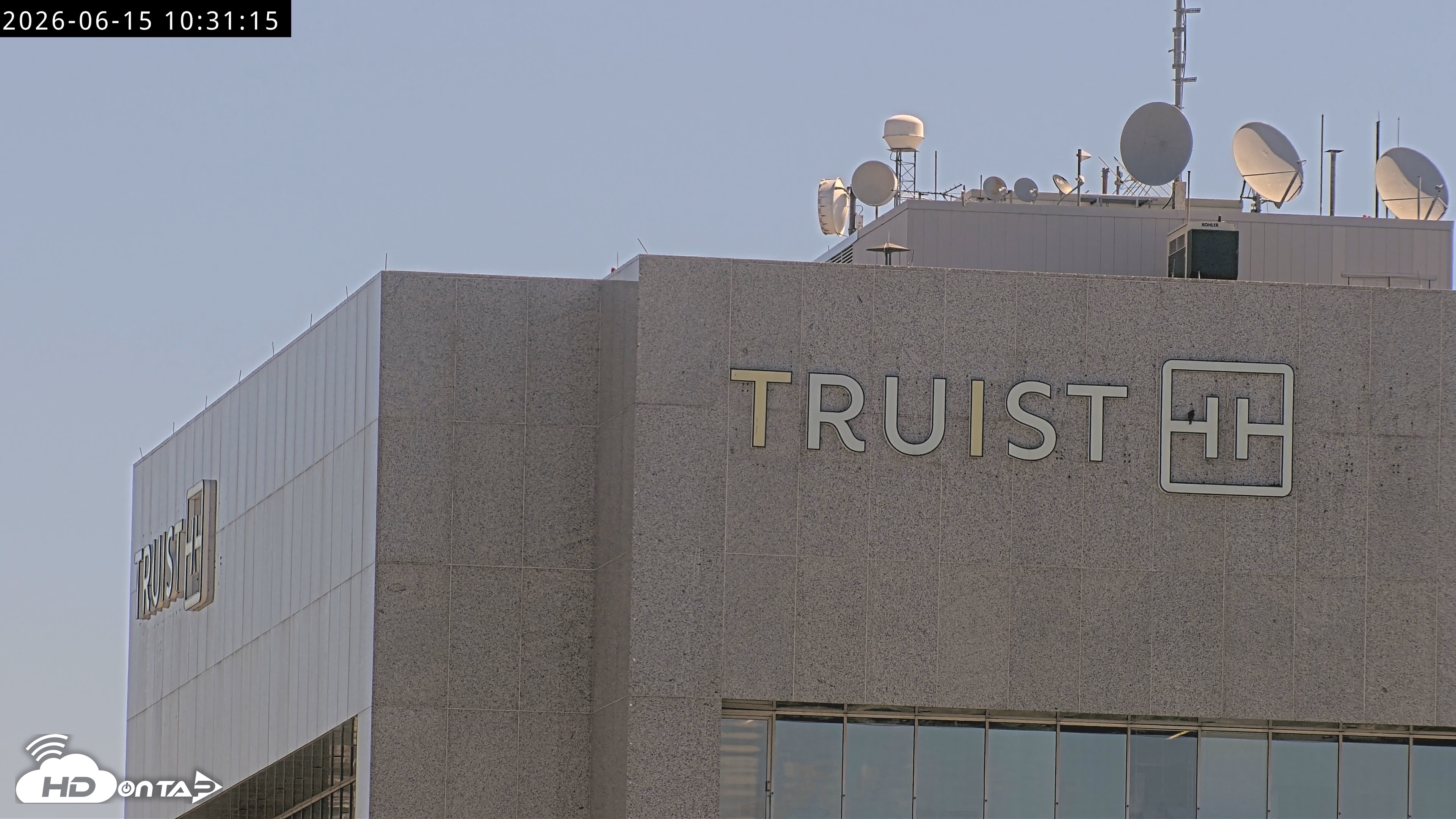 Snapshot of Richmond Virginia Peregrine Falcon Live Cam taken Jun 15, 2026, 10:33am EDT