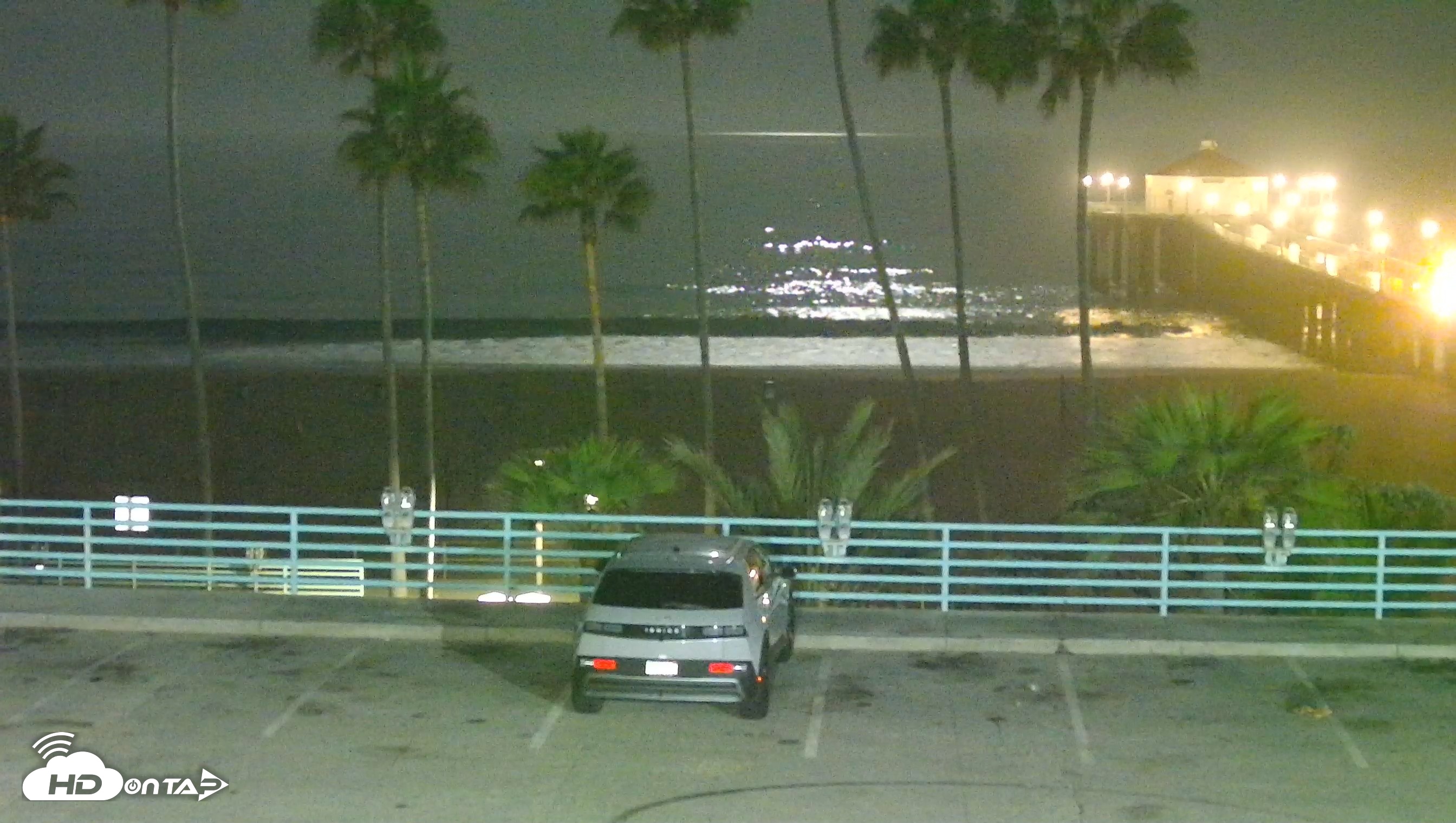 Snapshot of Manhattan Beach Pier South Live Webcam taken Aug 28, 2026, 5:11am PDT