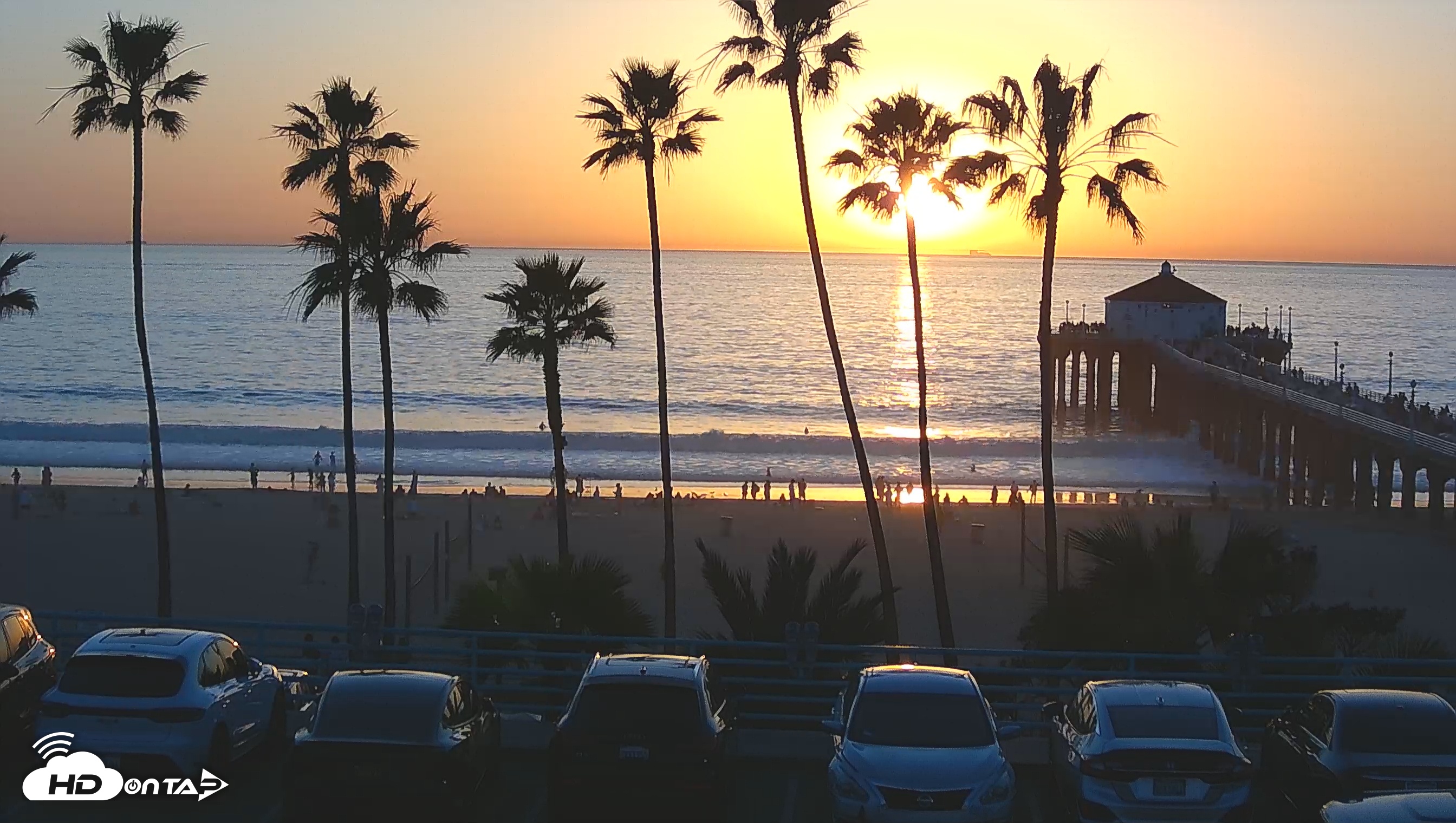 Snapshot of Manhattan Beach Pier South Live Webcam taken Jan 31, 2026, 5:17pm PST
