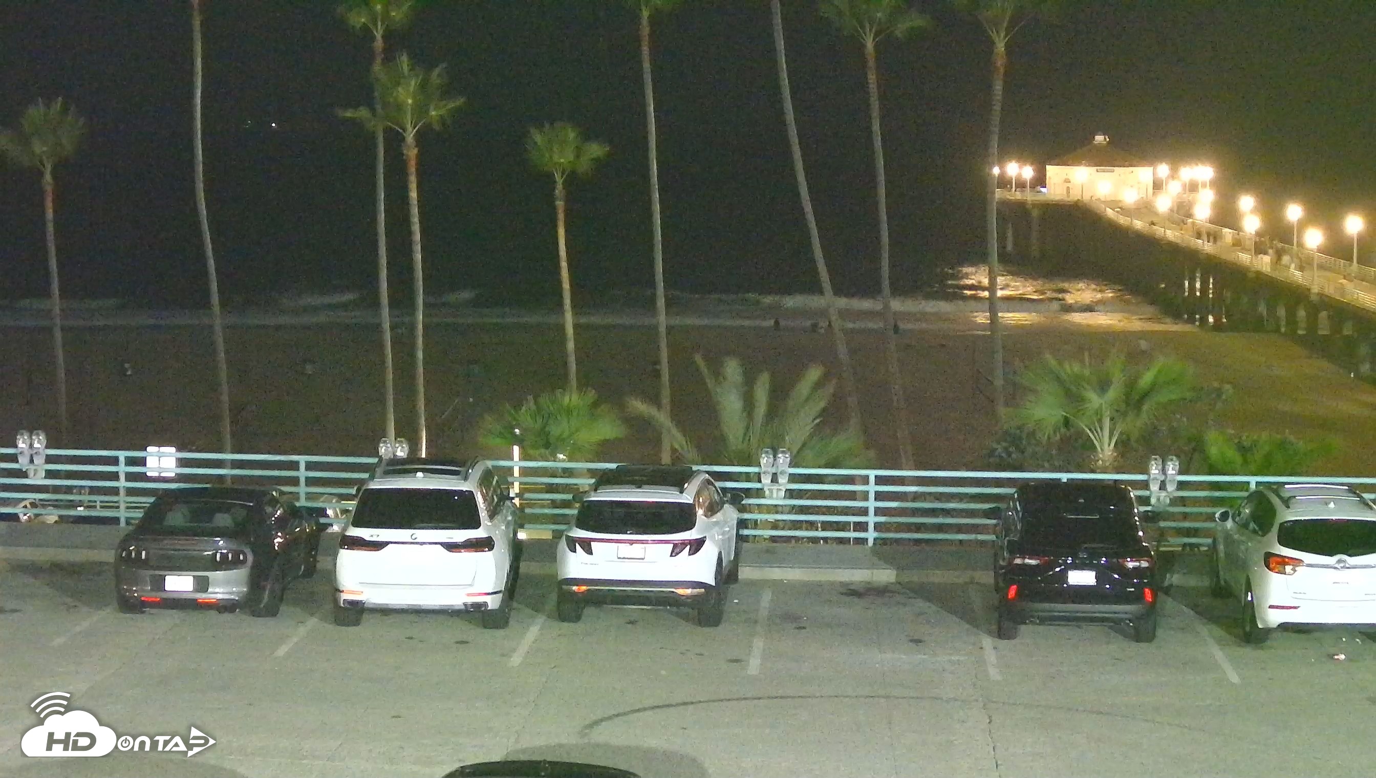 Snapshot of Manhattan Beach Pier South Live Webcam taken Sep 29, 2026, 7:50pm PDT