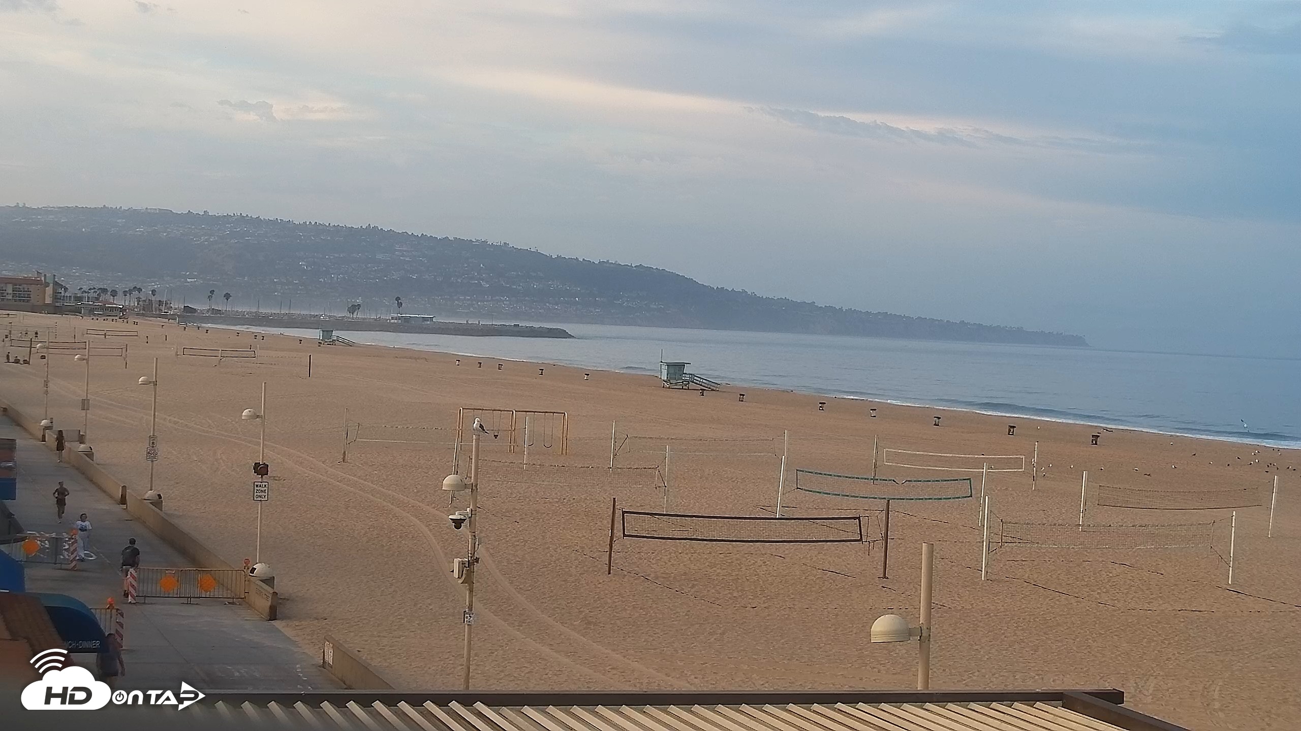 Snapshot of Hermosa Beach South Live Surf Cam taken Aug 27, 2026, 6:56am PDT