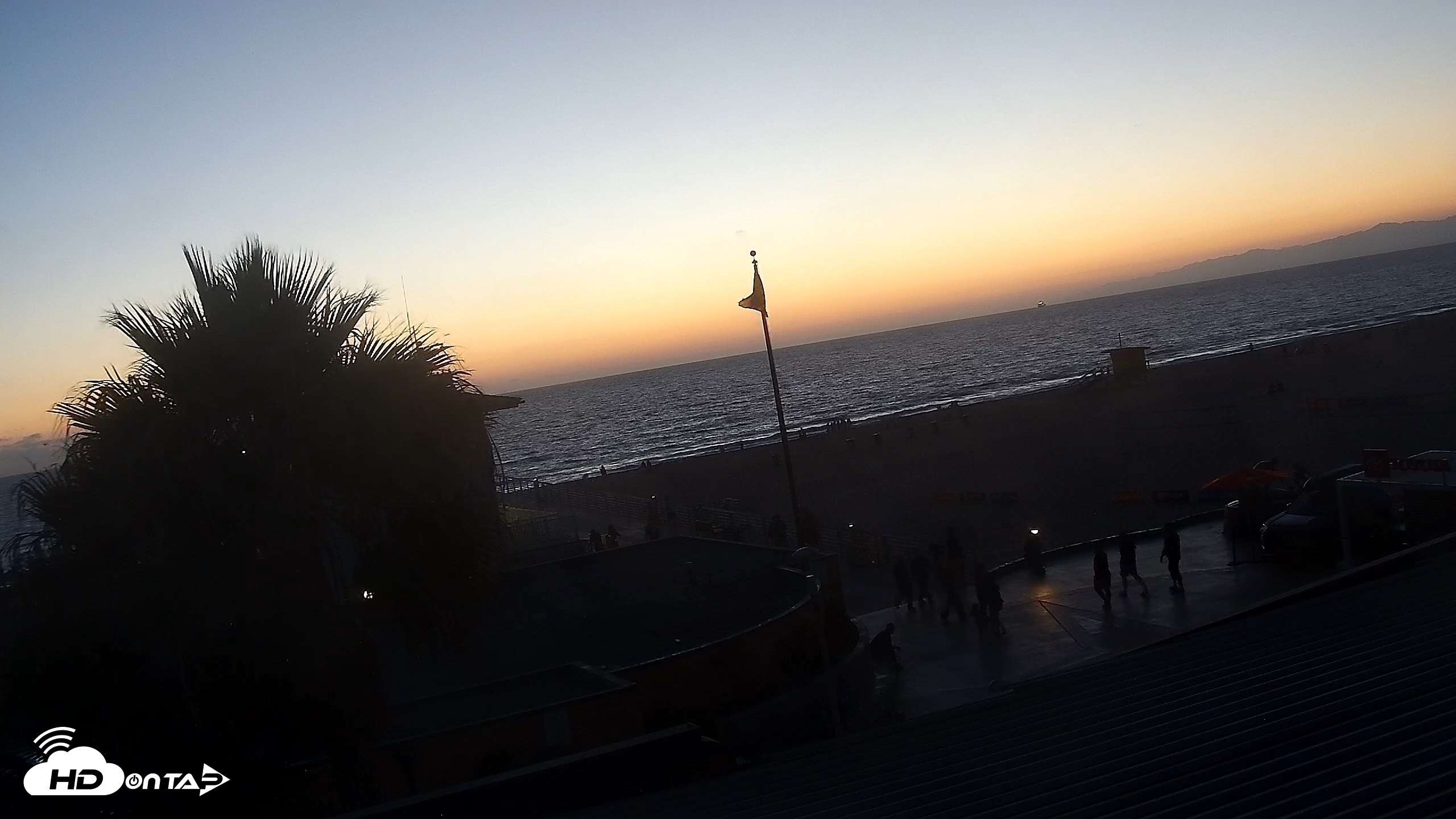 Snapshot of Hermosa Beach South Live Surf Cam taken Sep 4, 2026, 7:32pm PDT