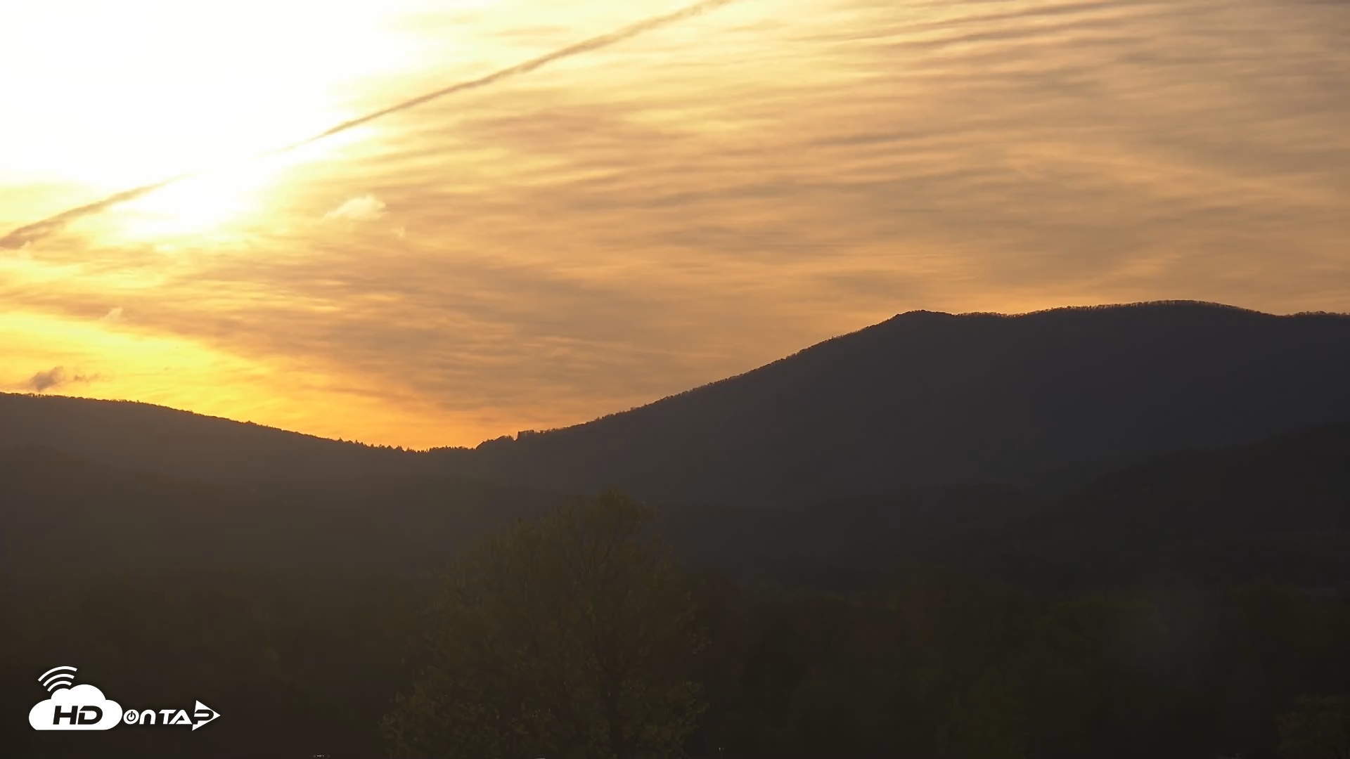 Snapshot of Shenandoah National Park Mountains Live Cam taken Apr 27, 2025, 6:56am EDT