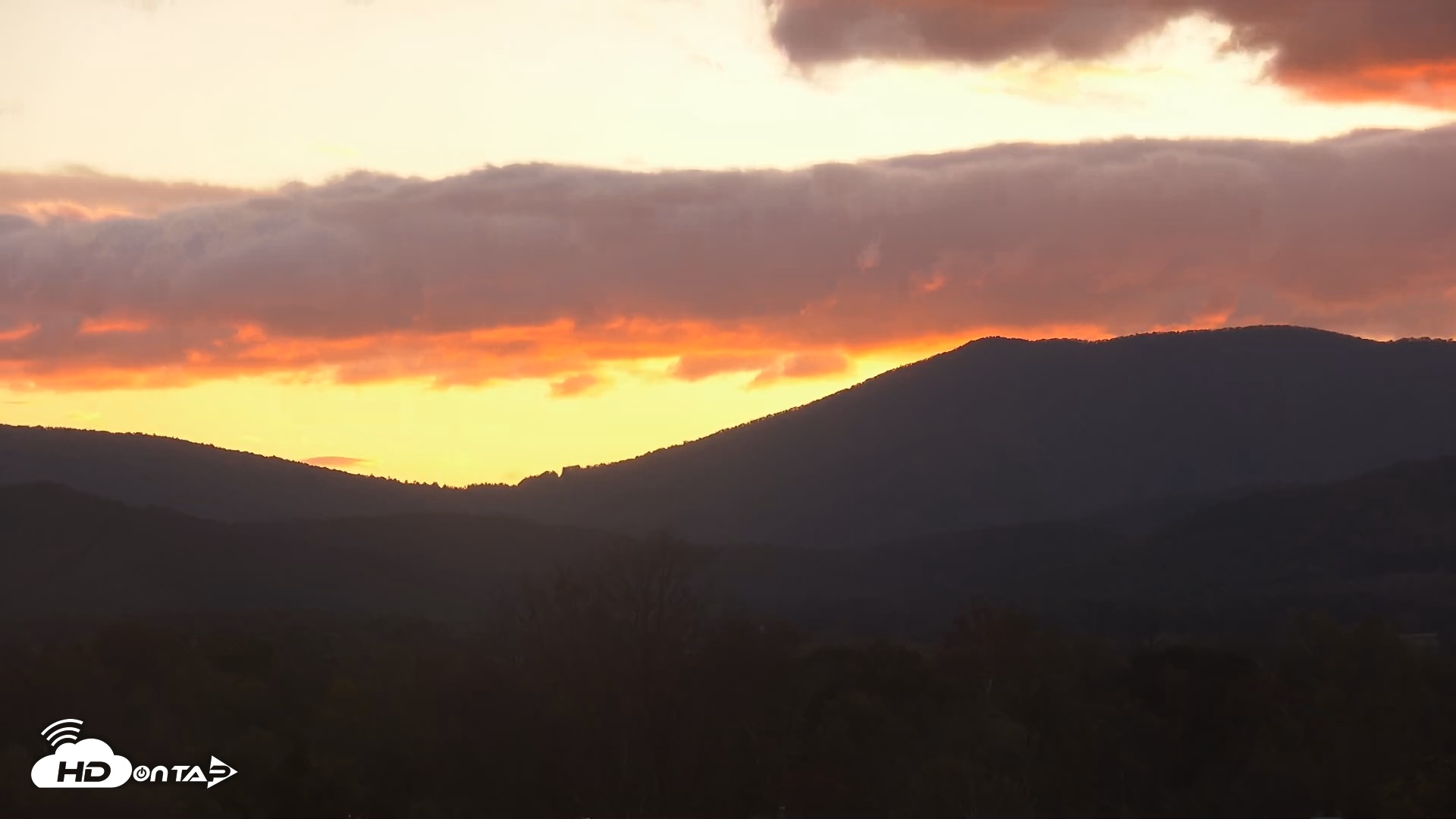 Snapshot of Shenandoah National Park Mountains Live Cam taken Oct 20, 2025, 7:30am EDT