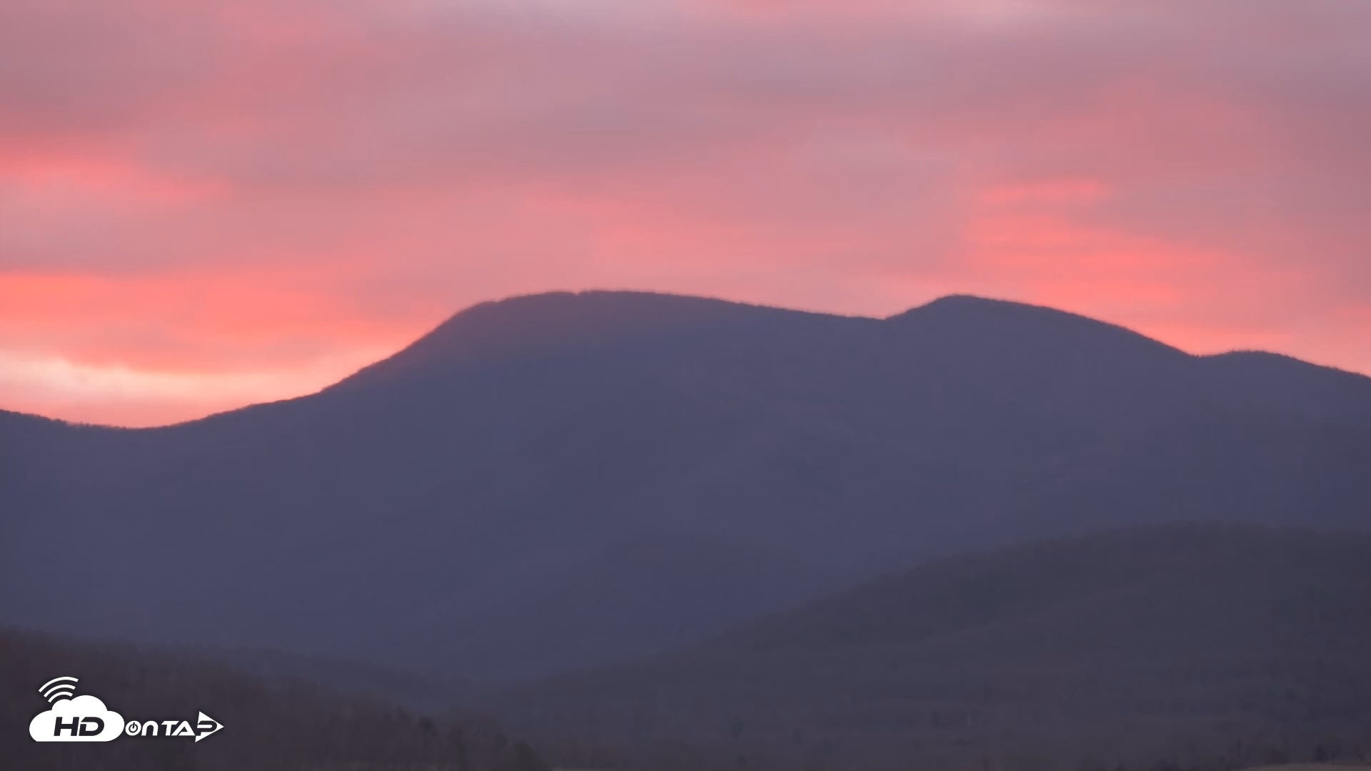 Snapshot of Shenandoah National Park Mountains Live Cam taken Dec 1, 2025, 7:42am EST