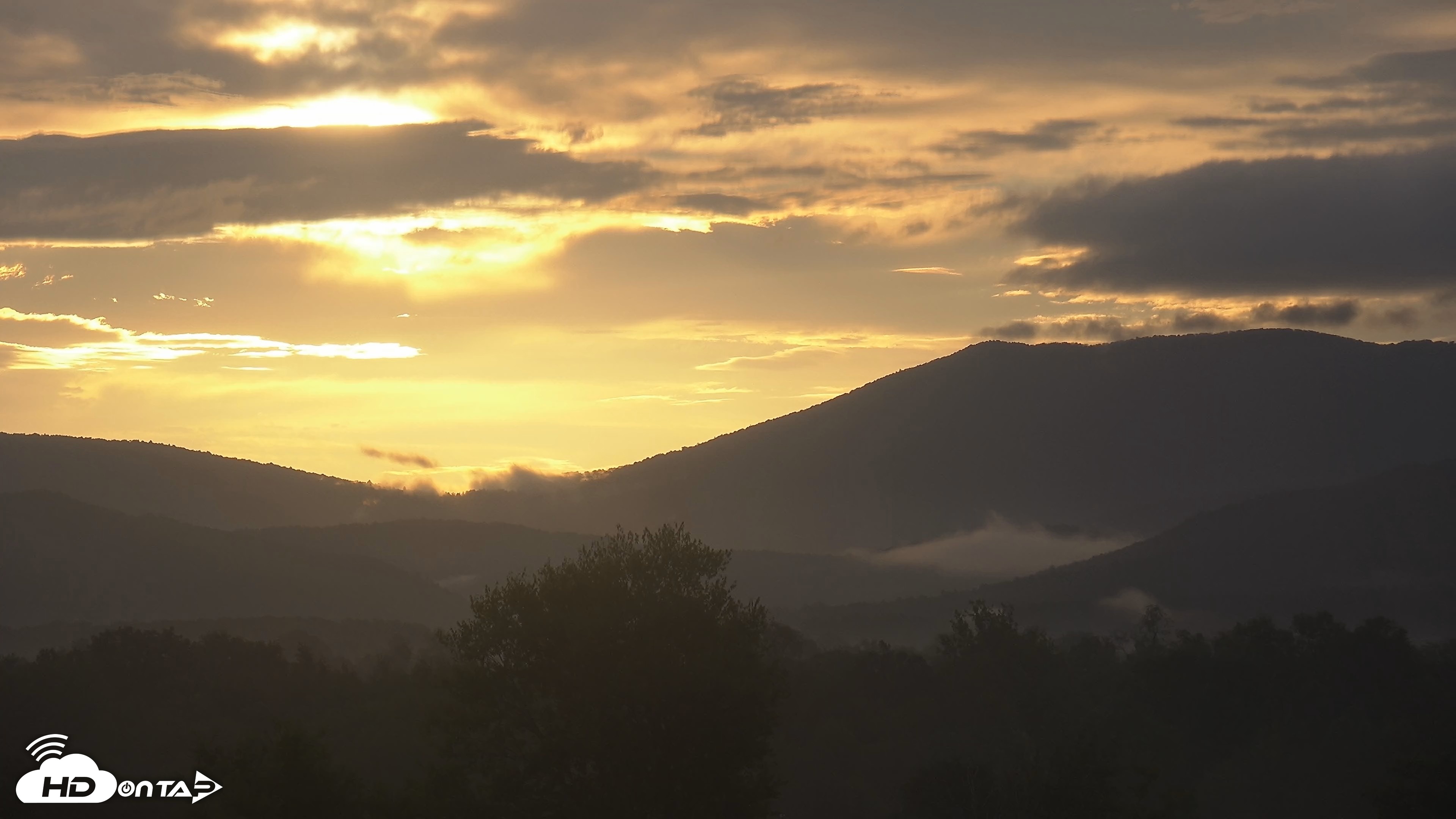 Snapshot of Shenandoah National Park Mountains Live Cam taken Aug 17, 2026, 7:05am EDT