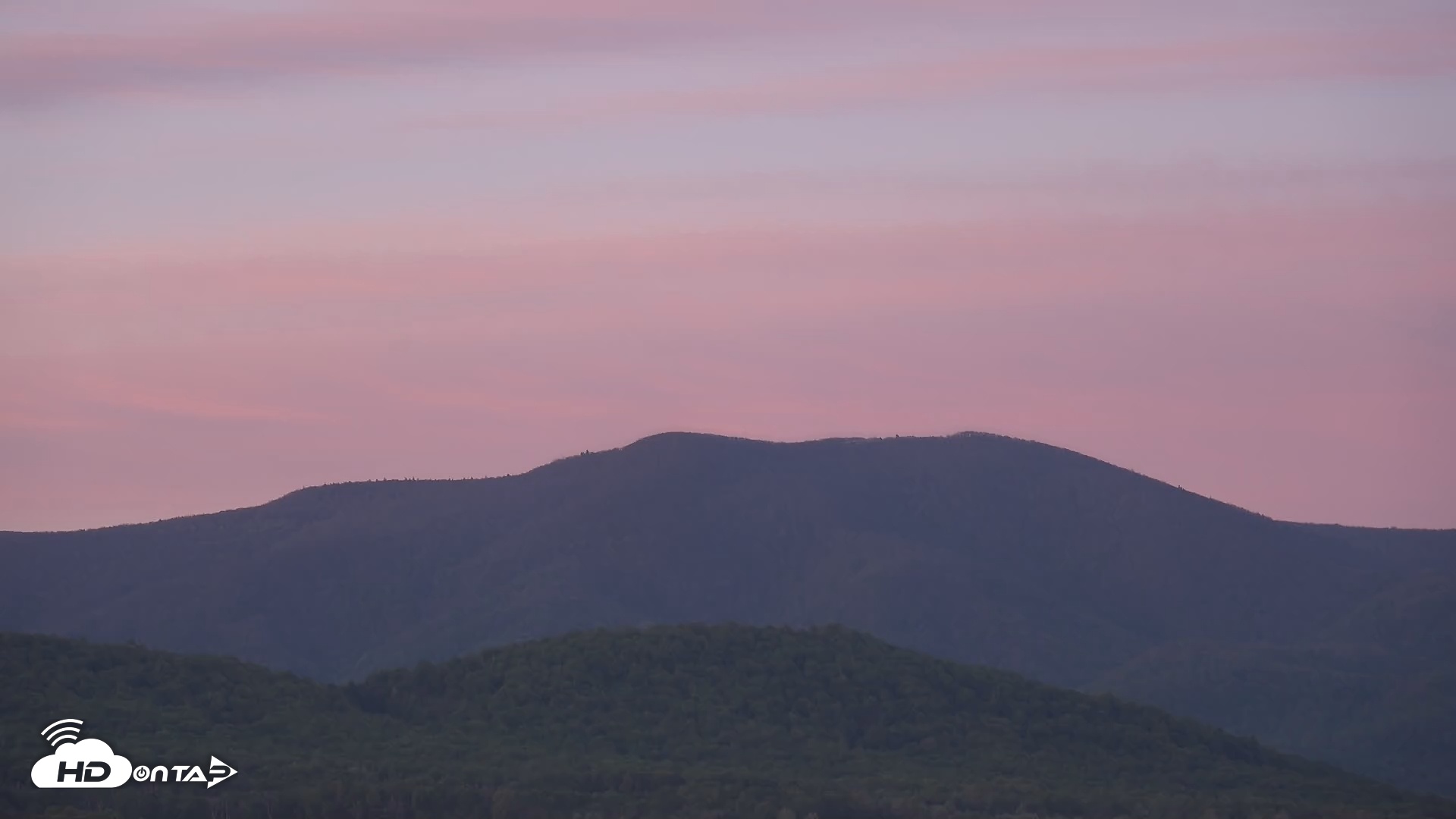 Snapshot of Shenandoah National Park Mountains Live Cam taken Apr 27, 2025, 6:56am EDT