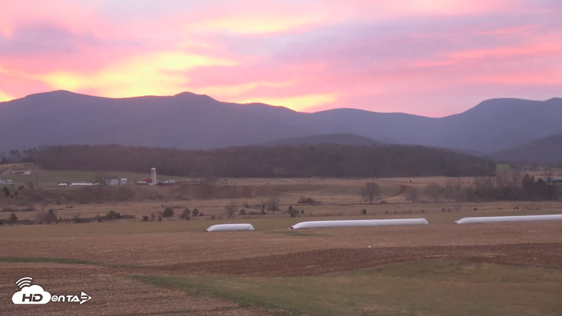 Snapshot of Shenandoah National Park Mountains Live Cam taken Nov 25, 2025, 7:05am EST