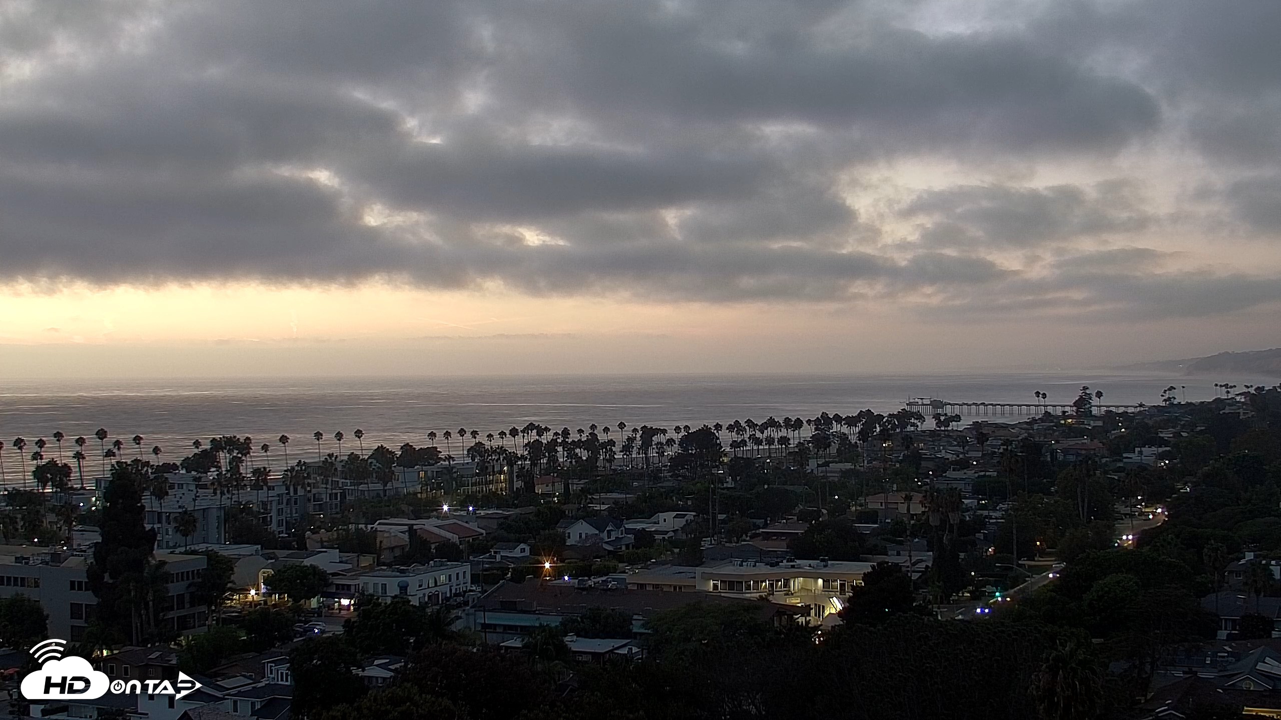 Snapshot of La Jolla Shores Overlook Live Webcam taken Aug 19, 2026, 7:49pm PDT