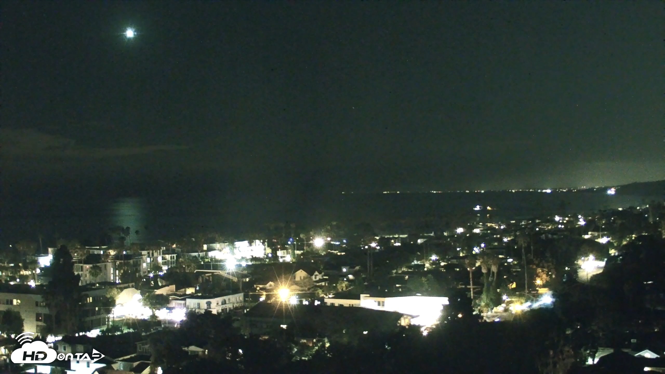 Snapshot of La Jolla Shores Overlook Live Webcam taken Jul 11, 2026, 10:05pm PDT