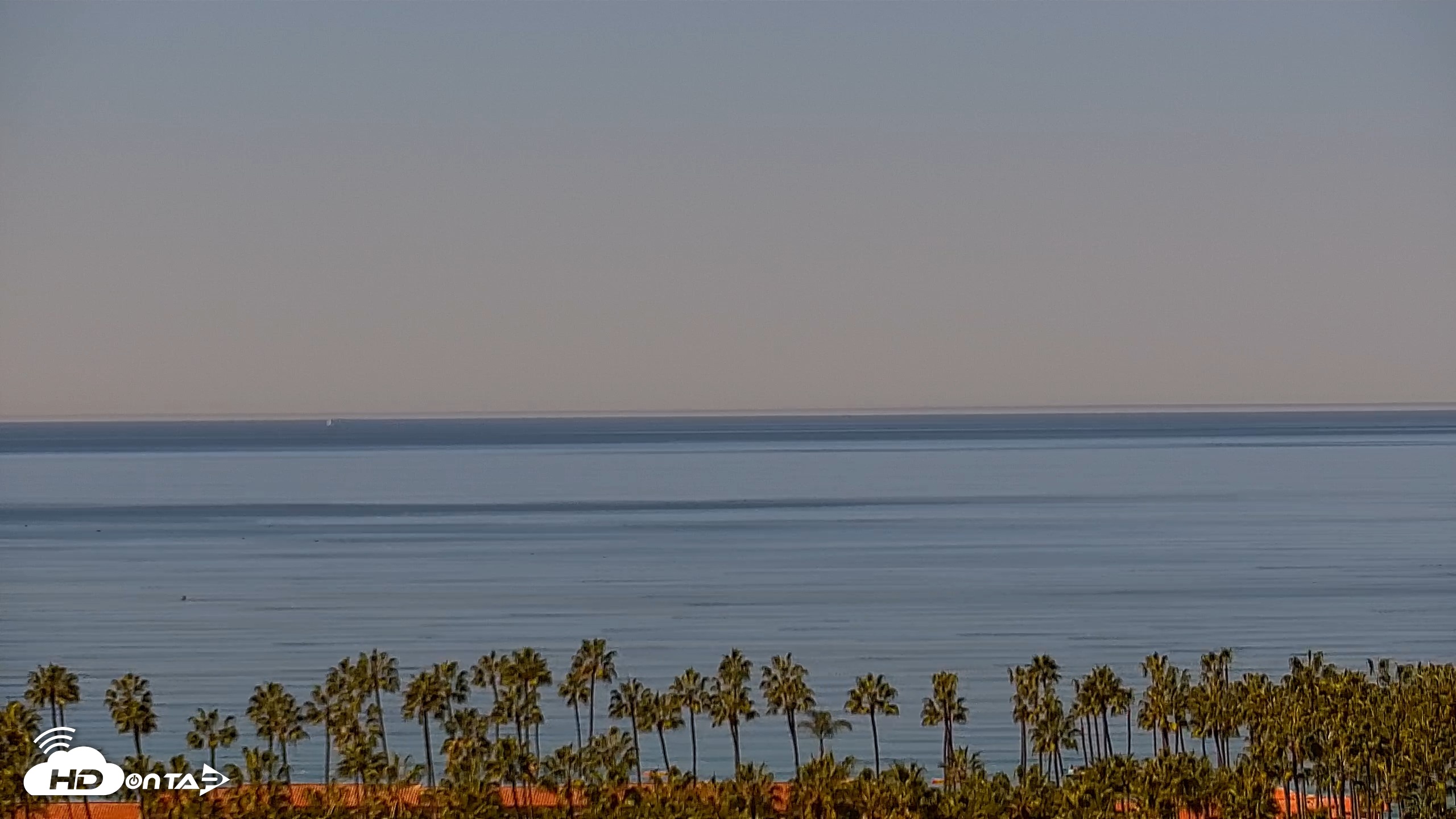 Snapshot of La Jolla Shores Overlook Live Webcam taken Oct 5, 2026, 12:53pm PDT