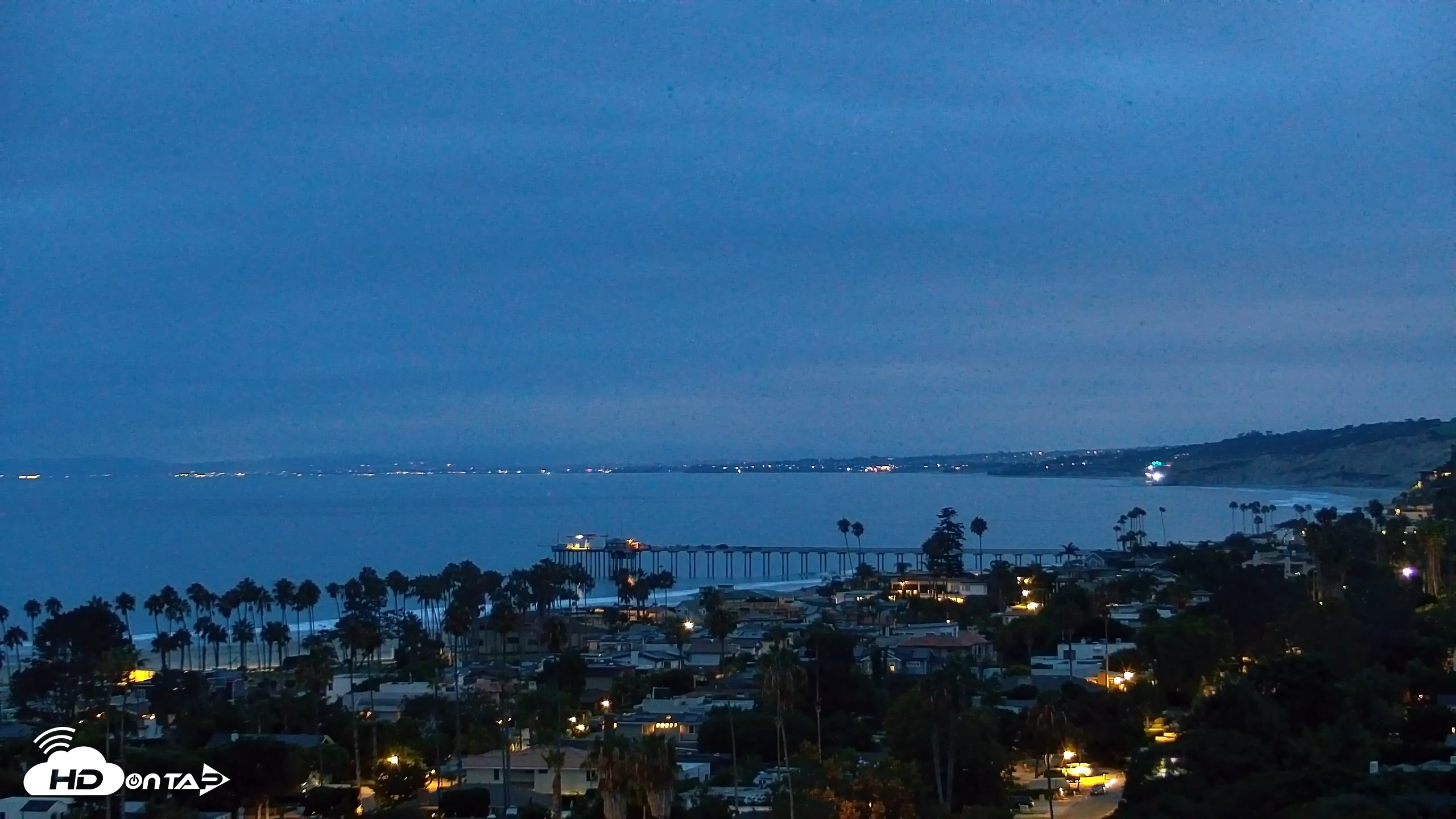 Snapshot of La Jolla Shores Overlook Live Webcam taken Aug 14, 2026, 5:52am PDT