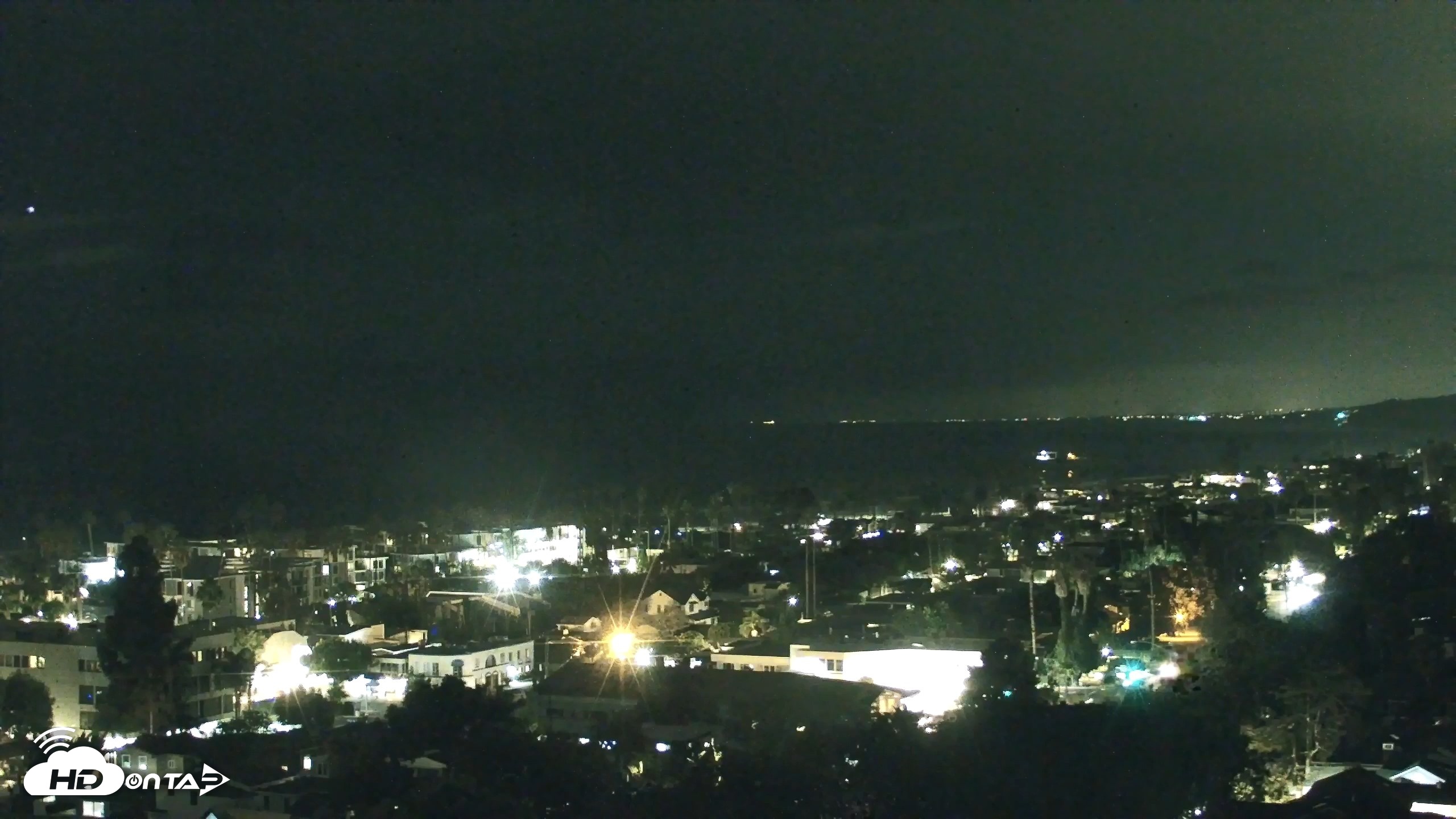 Snapshot of La Jolla Shores Overlook Live Webcam taken Sep 19, 2026, 10:04pm PDT