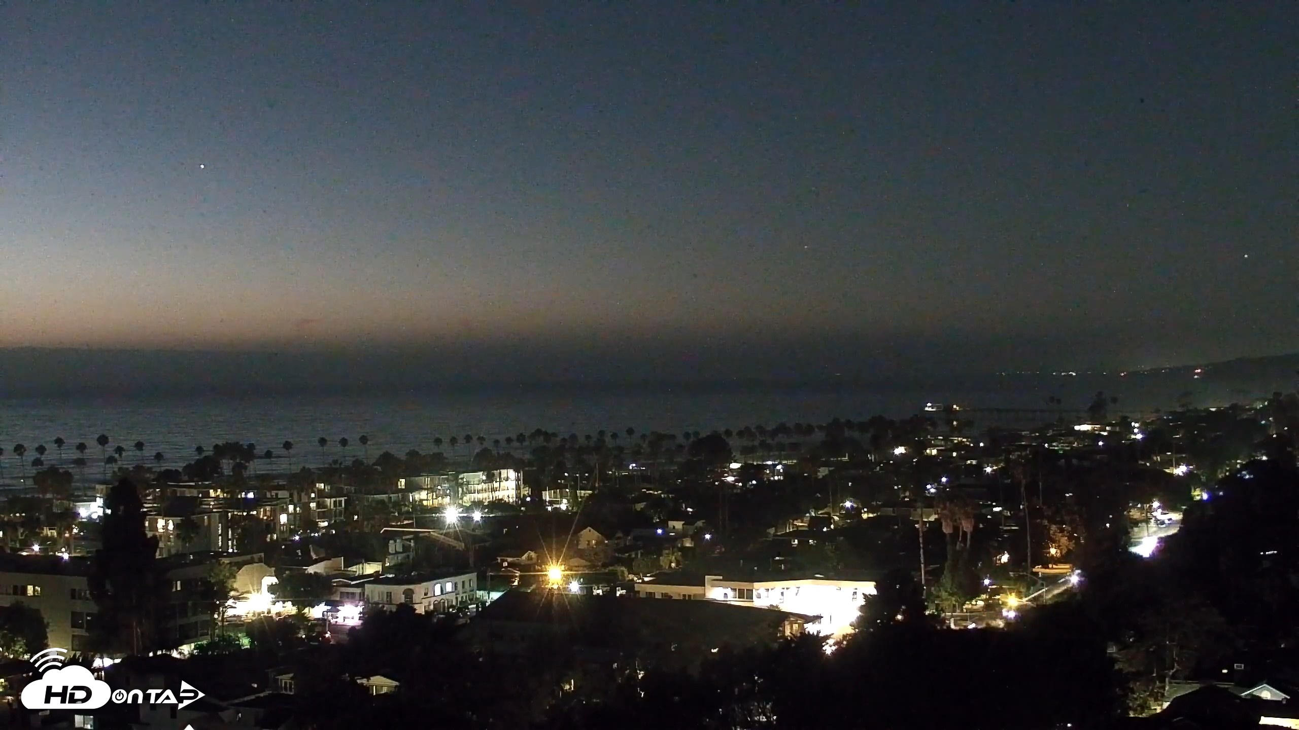 Snapshot of La Jolla Shores Overlook Live Webcam taken Aug 19, 2026, 8:18pm PDT