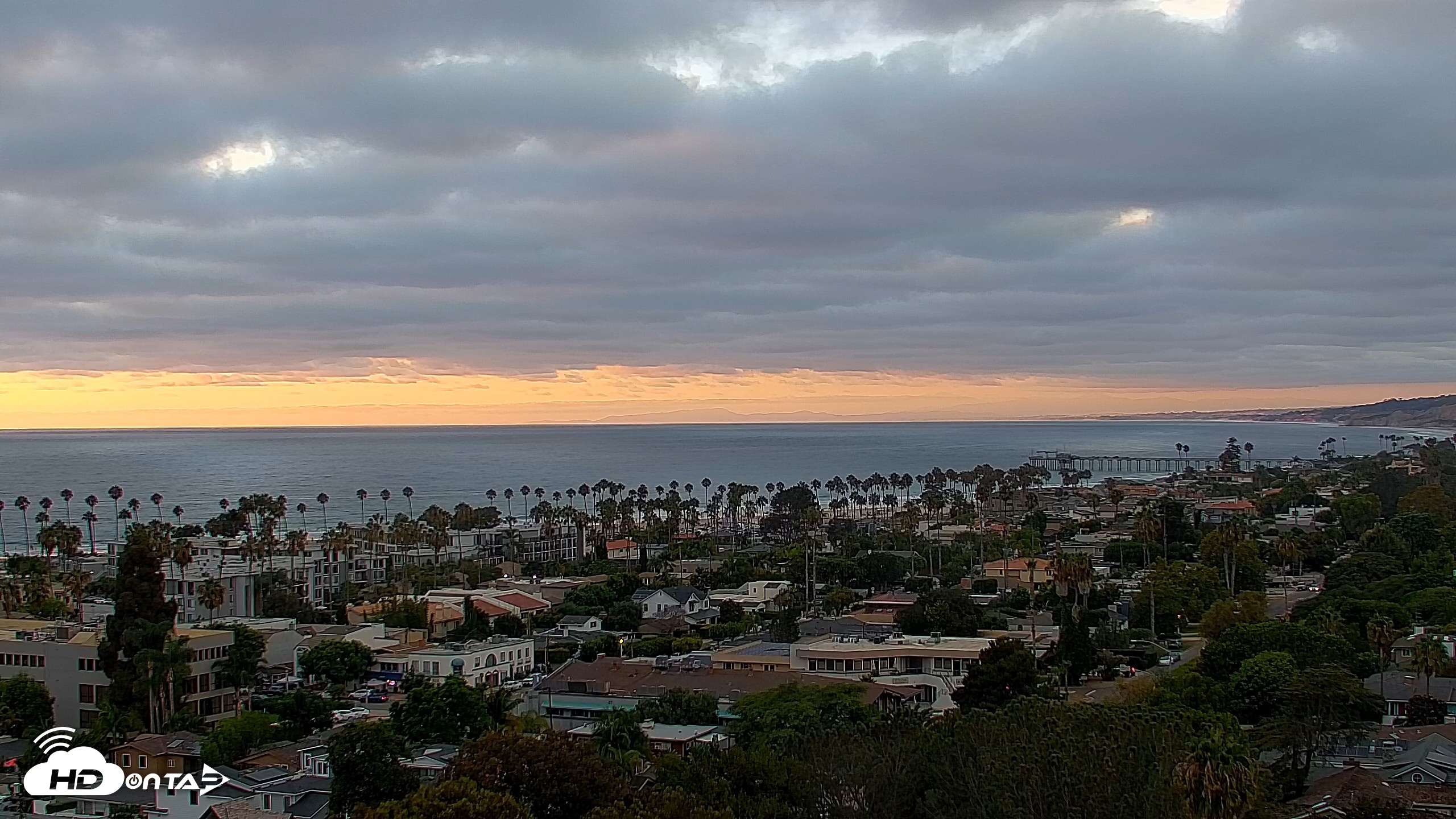 Snapshot of La Jolla Shores Overlook Live Webcam taken Aug 15, 2026, 7:27pm PDT