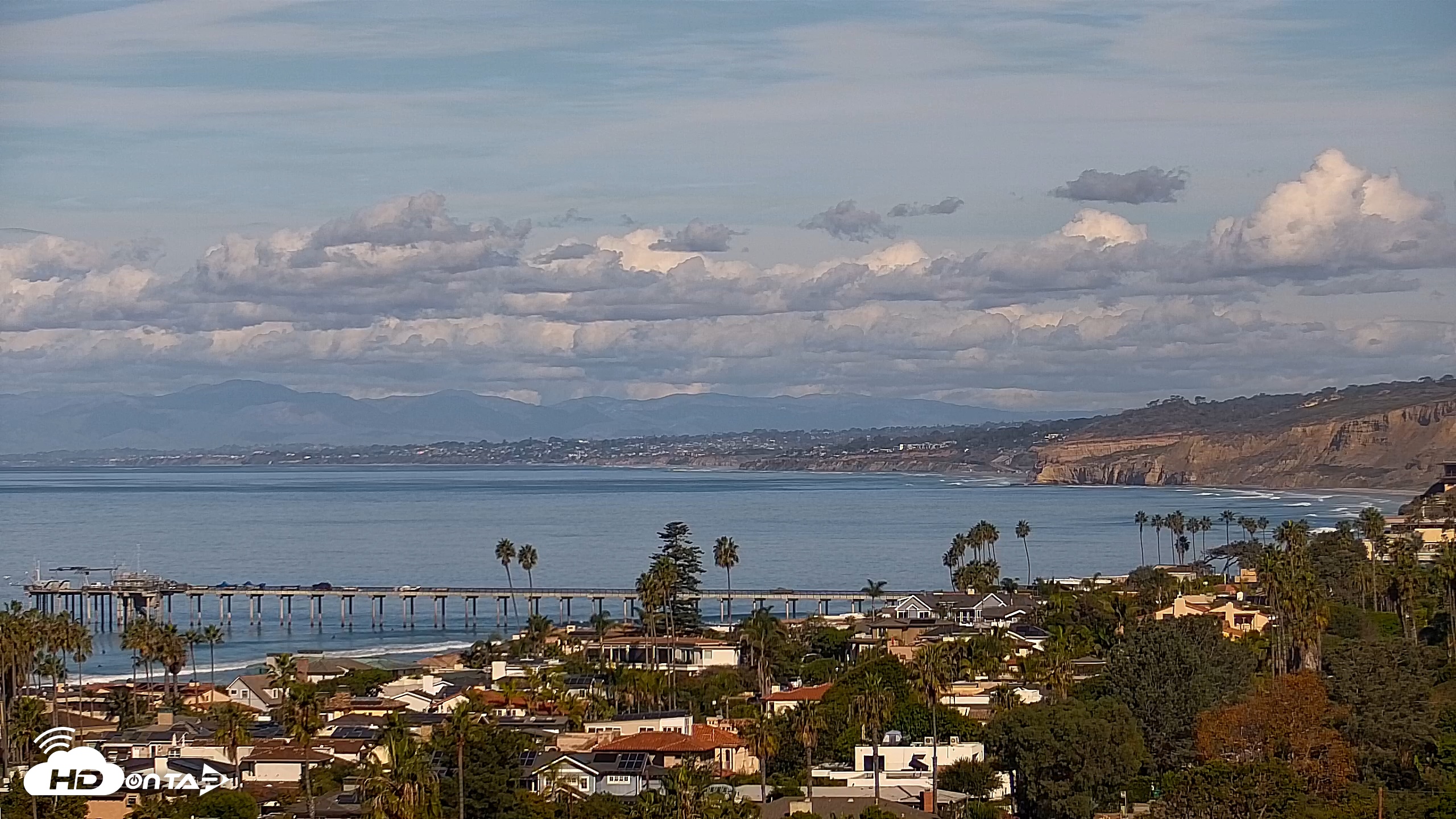 Snapshot of La Jolla Shores Overlook Live Webcam taken Nov 17, 2025, 10:13am PST