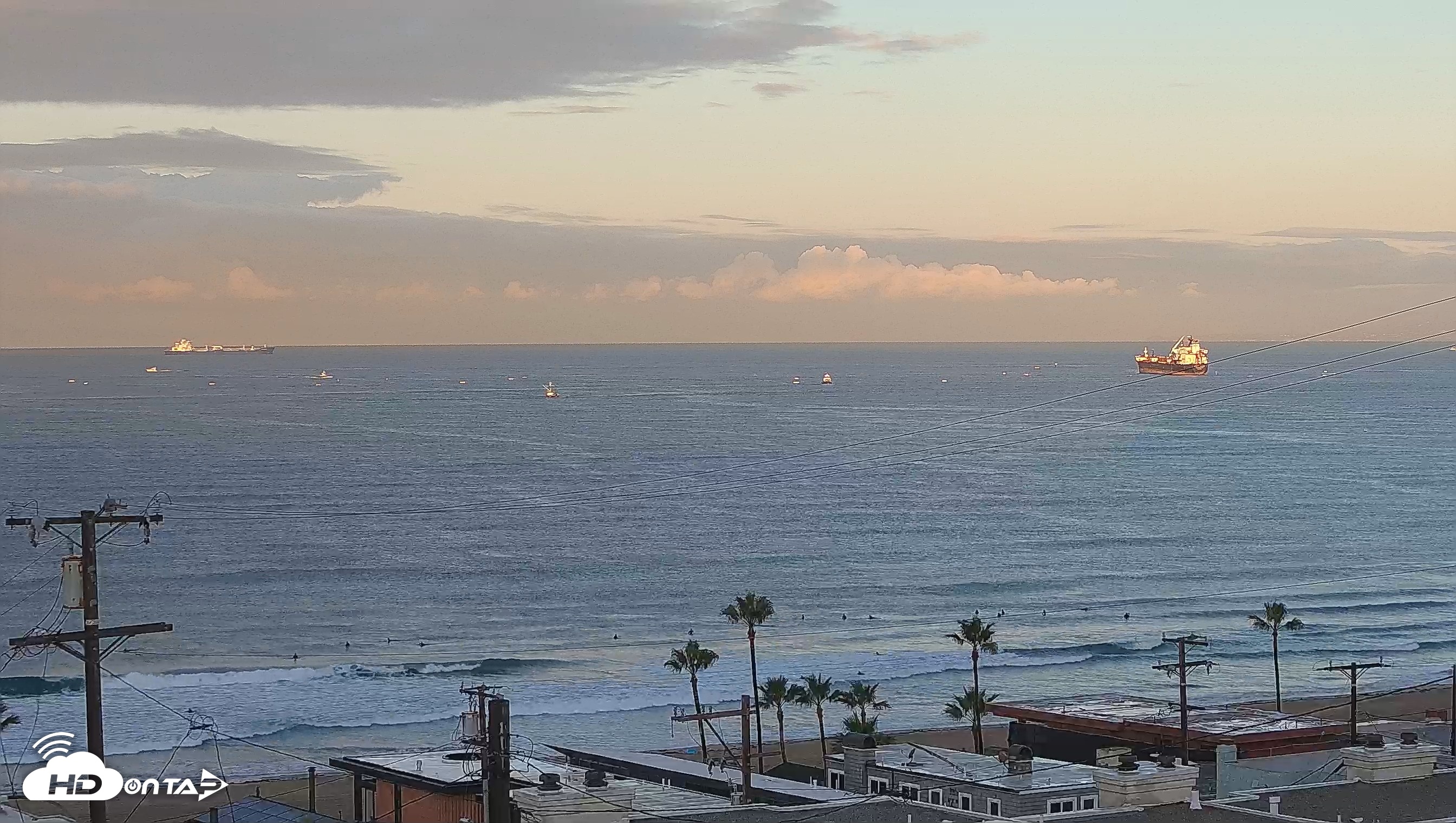 Snapshot of El Porto Overlook Live Surf Camera taken Oct 23, 2026, 7:20am PDT