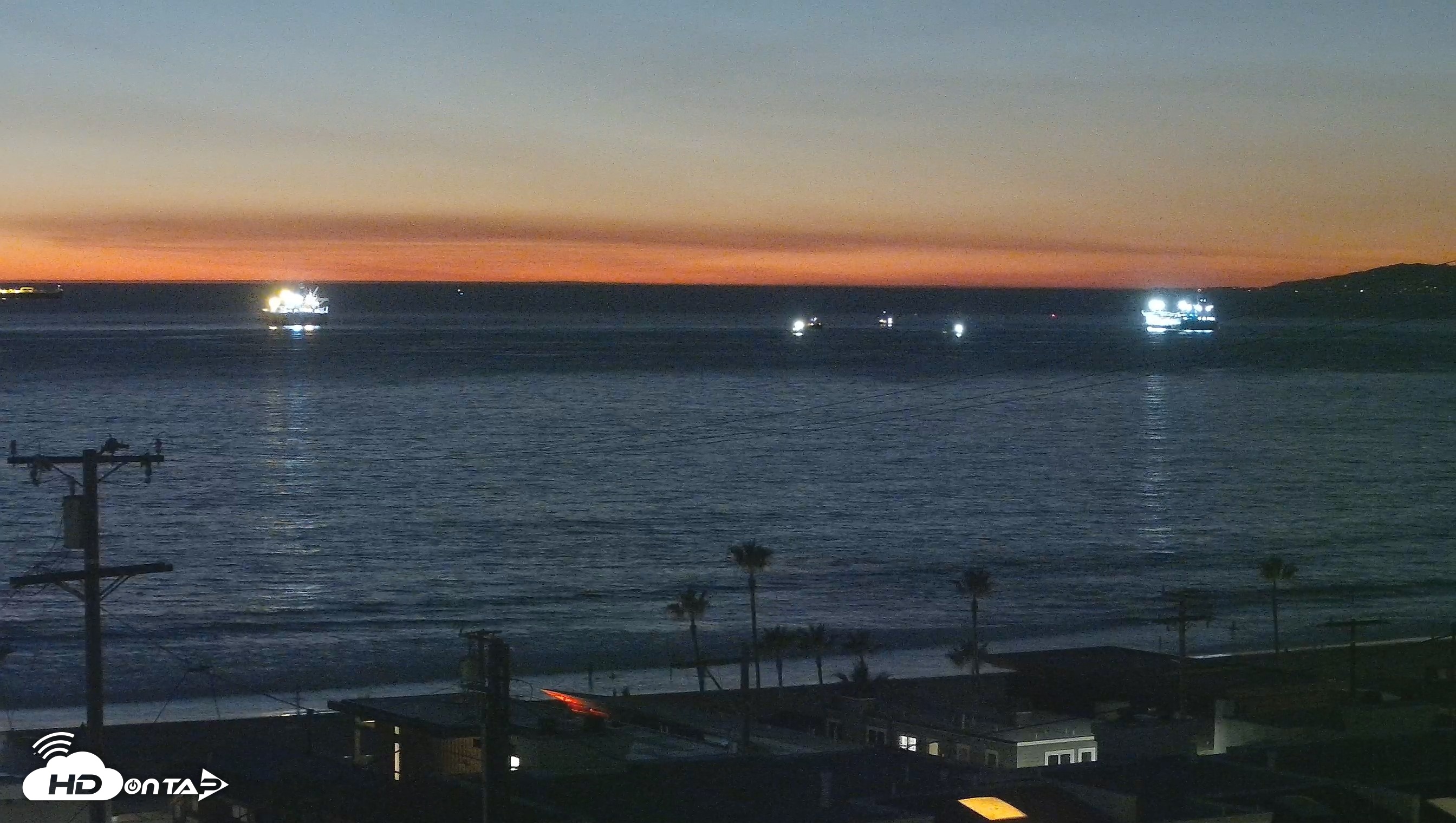 Snapshot of El Porto Overlook Live Surf Camera taken Oct 4, 2026, 7:18pm PDT