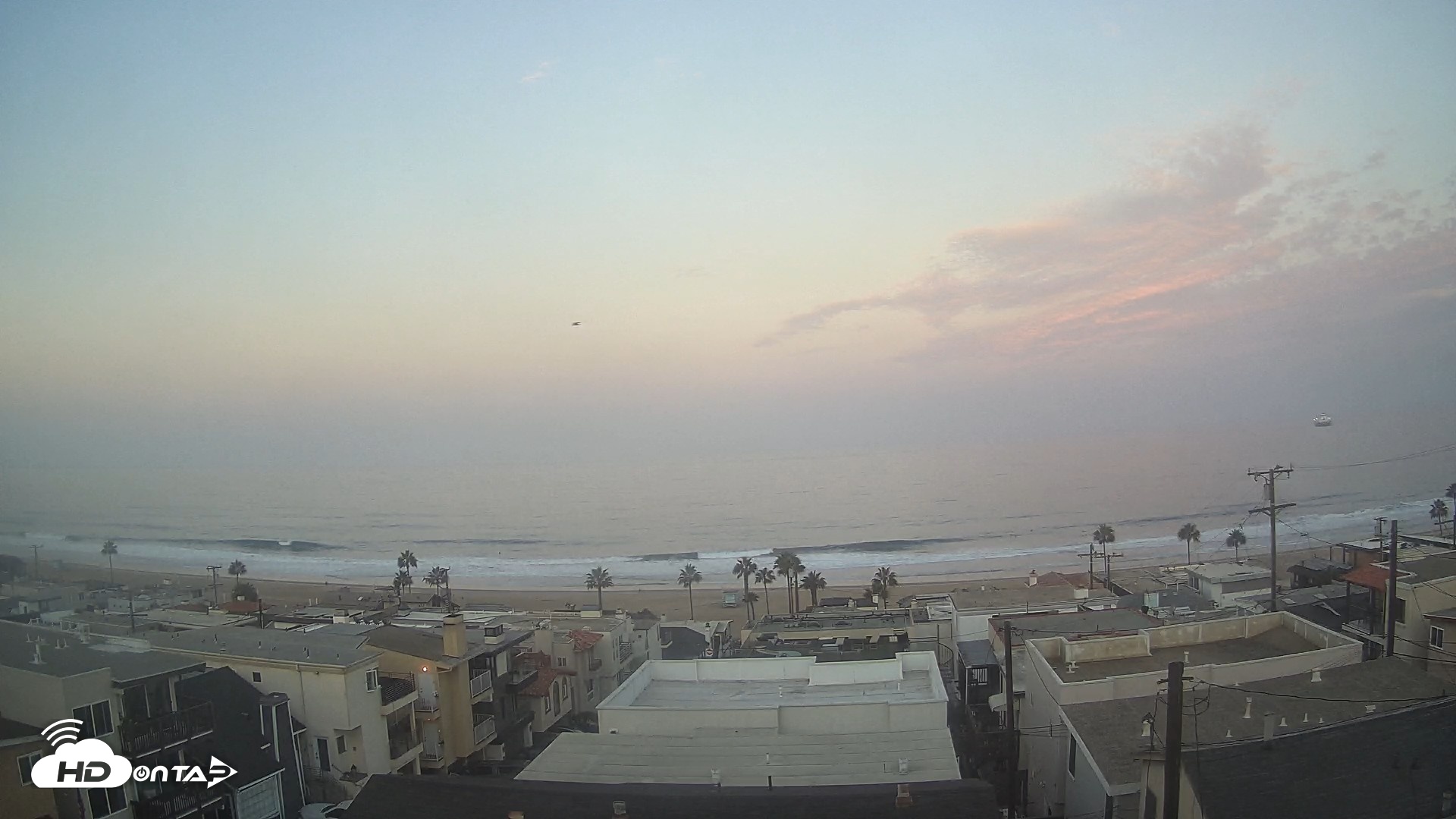 Snapshot of El Porto Overlook Live Surf Camera taken Aug 30, 2026, 6:28am PDT