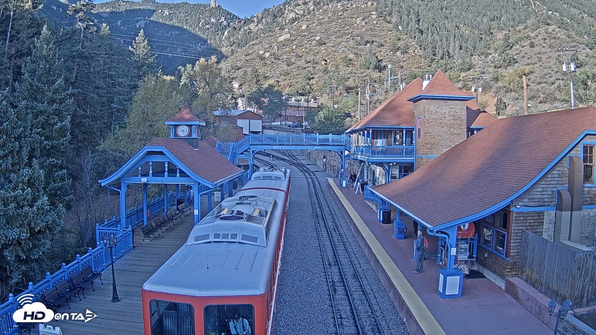 Snapshot of Pikes Peak COG Railway Live Webcam taken Oct 19, 2026, 8:28am MDT
